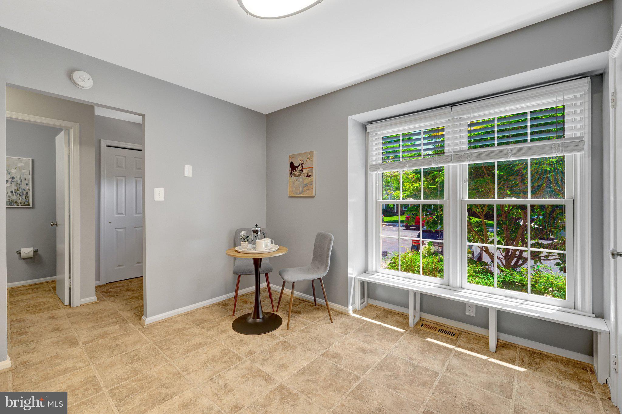 COUNTRY CREEK - Residential