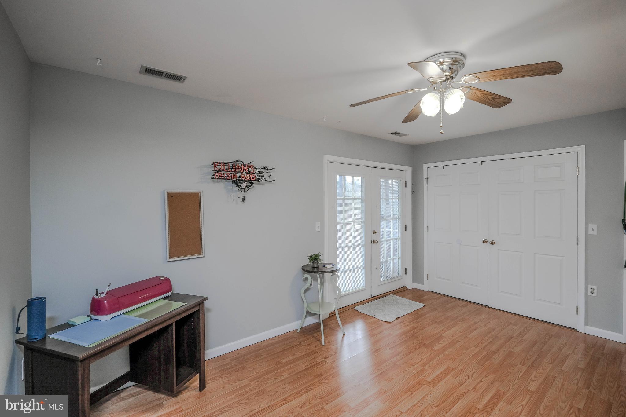 THE TOWNES AT OAKHURST - Residential Lease