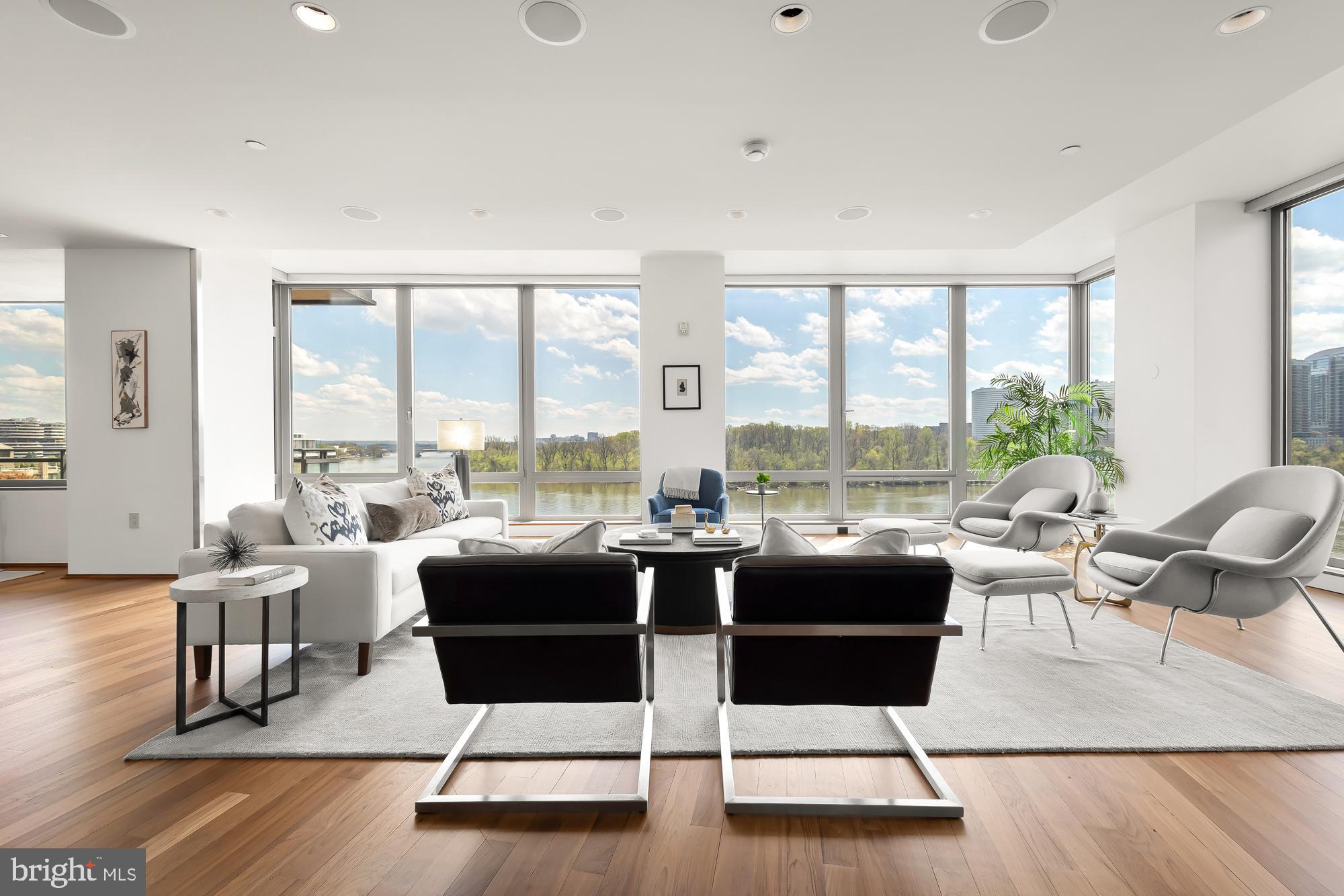 GEORGETOWN - Residential