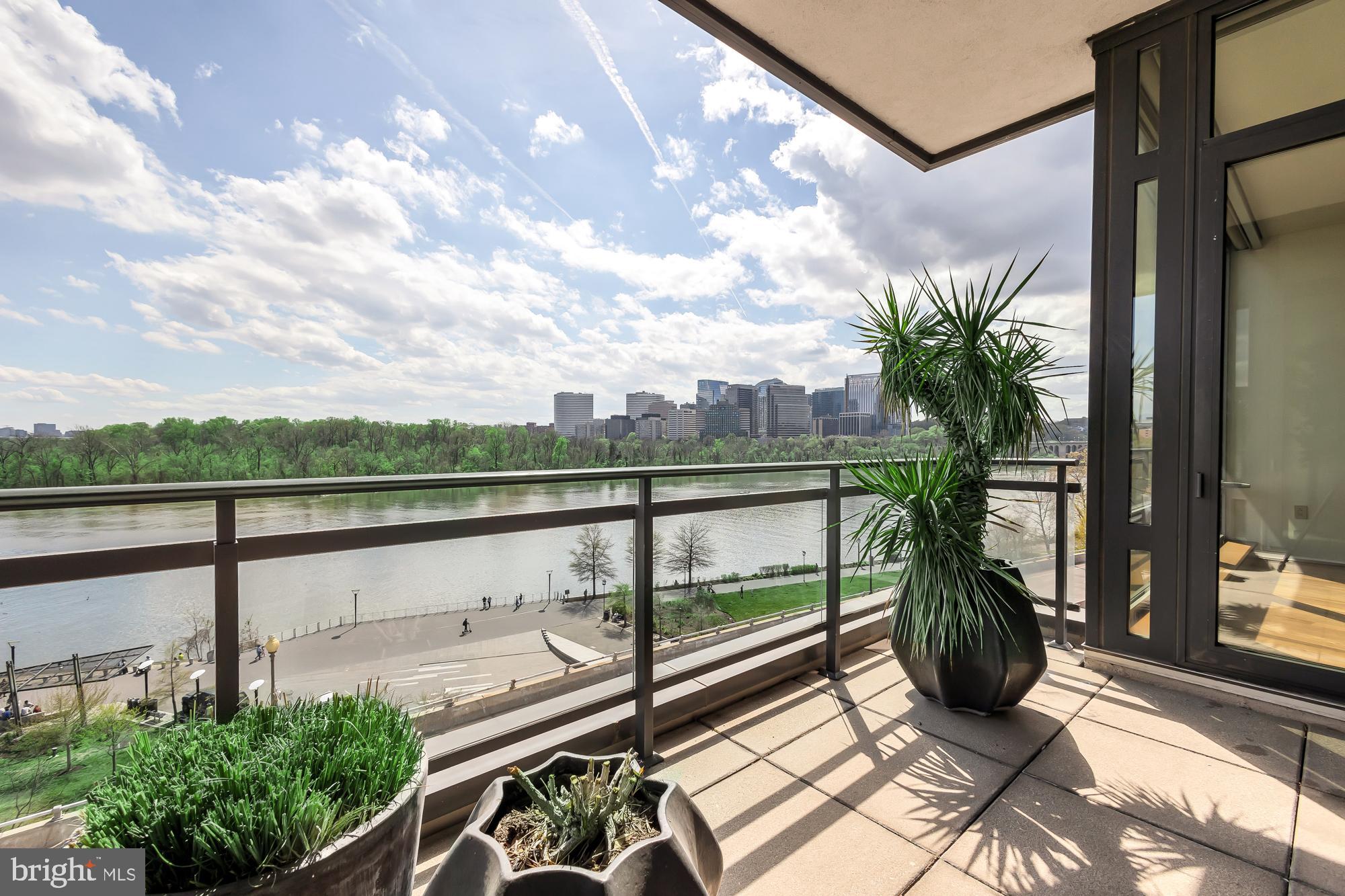 GEORGETOWN - Residential