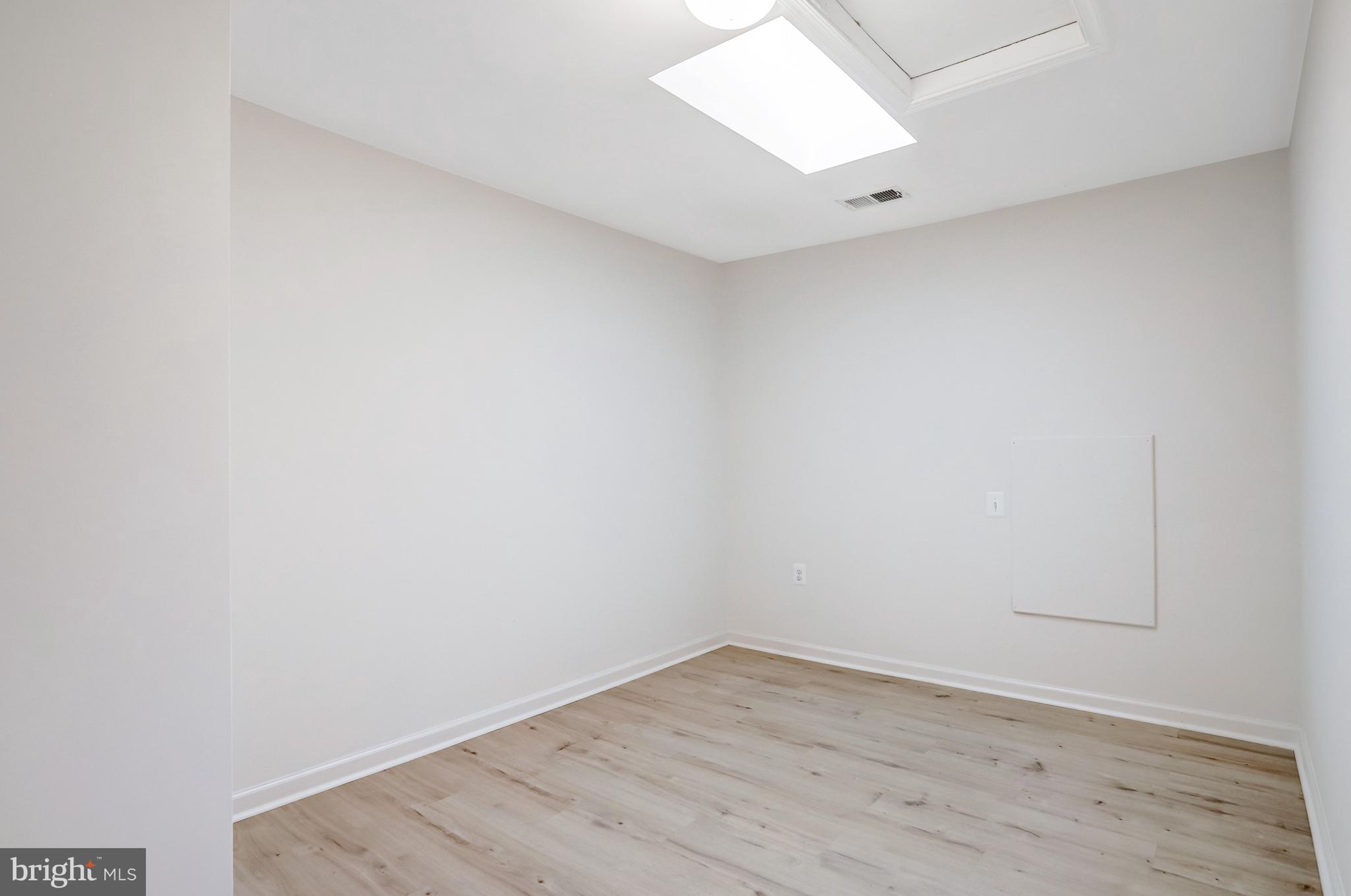MARBURY - Residential