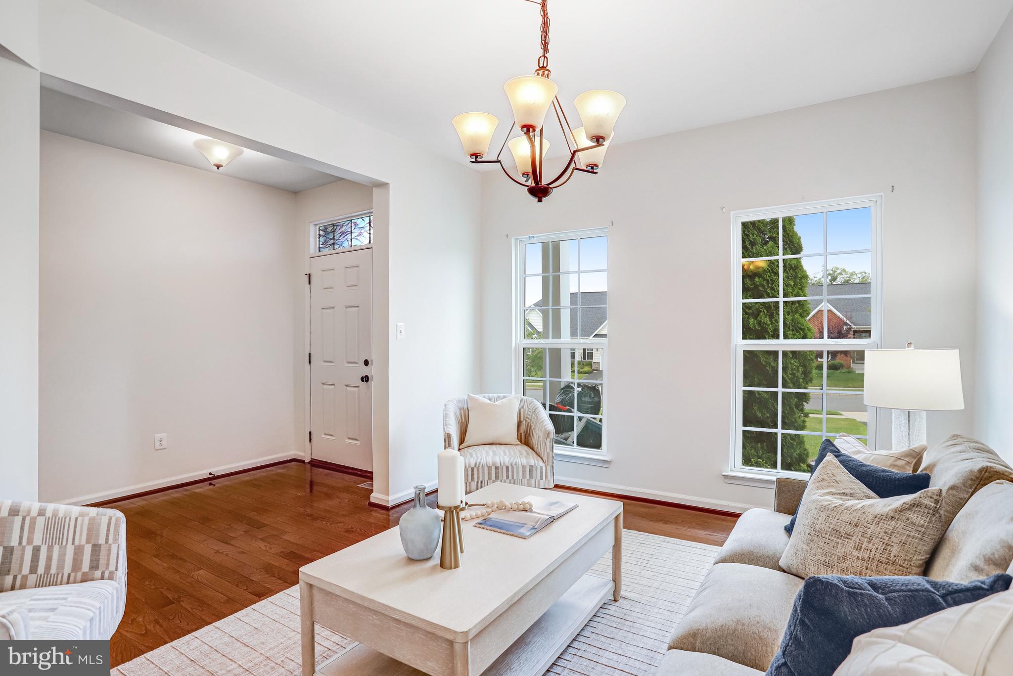 MARBURY - Residential