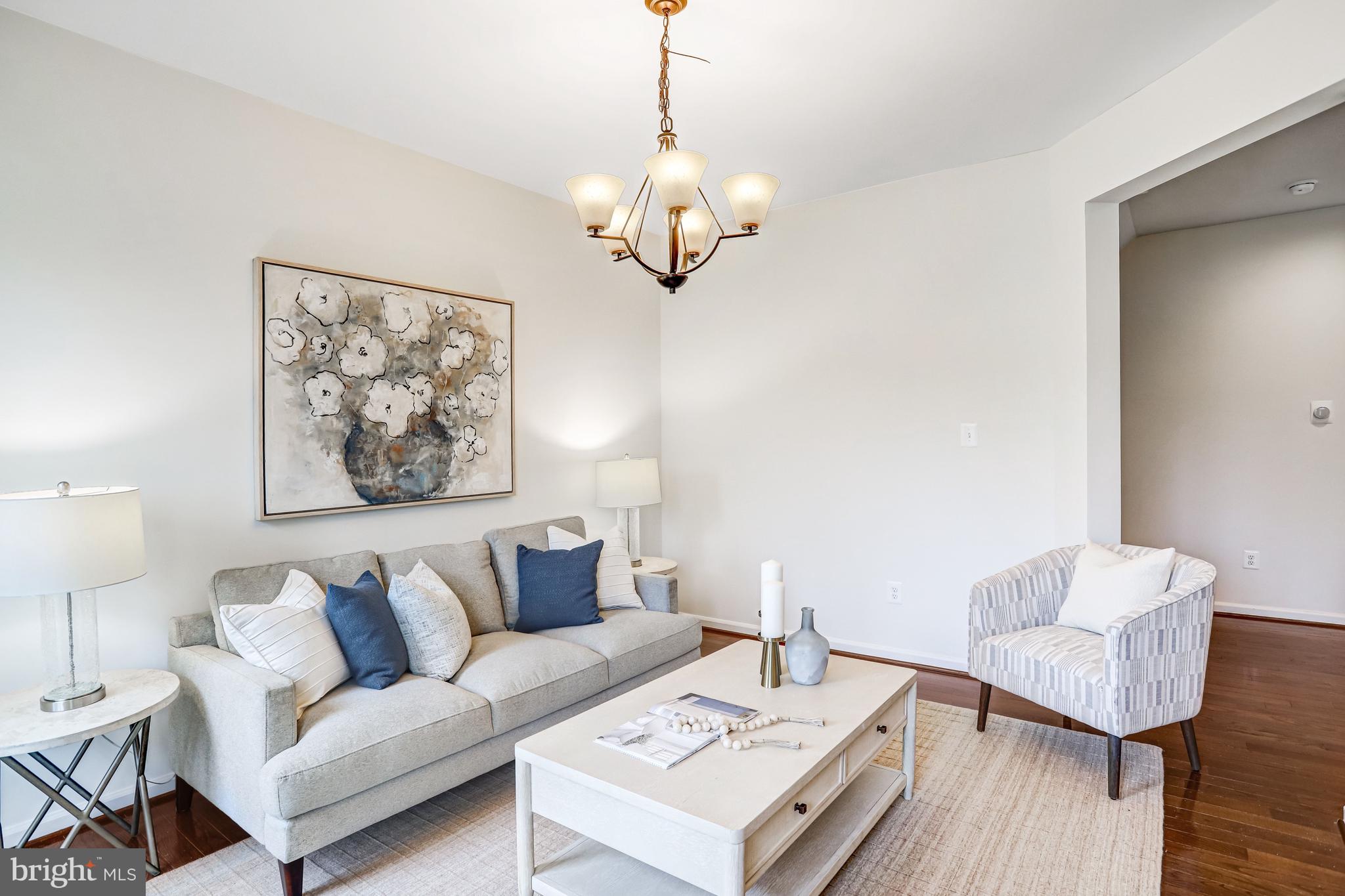 MARBURY - Residential