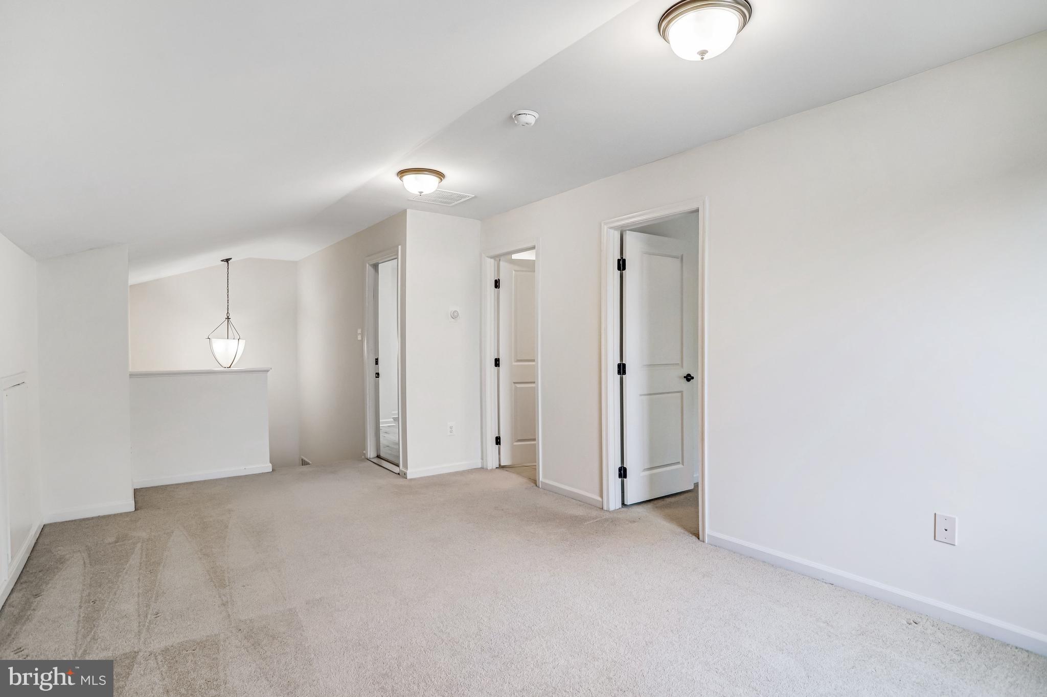MARBURY - Residential