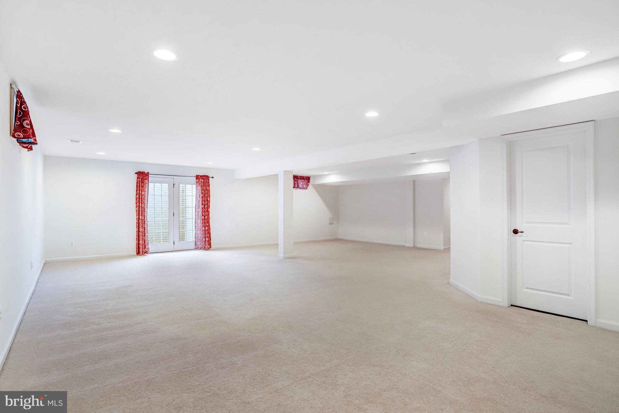 MARBURY - Residential