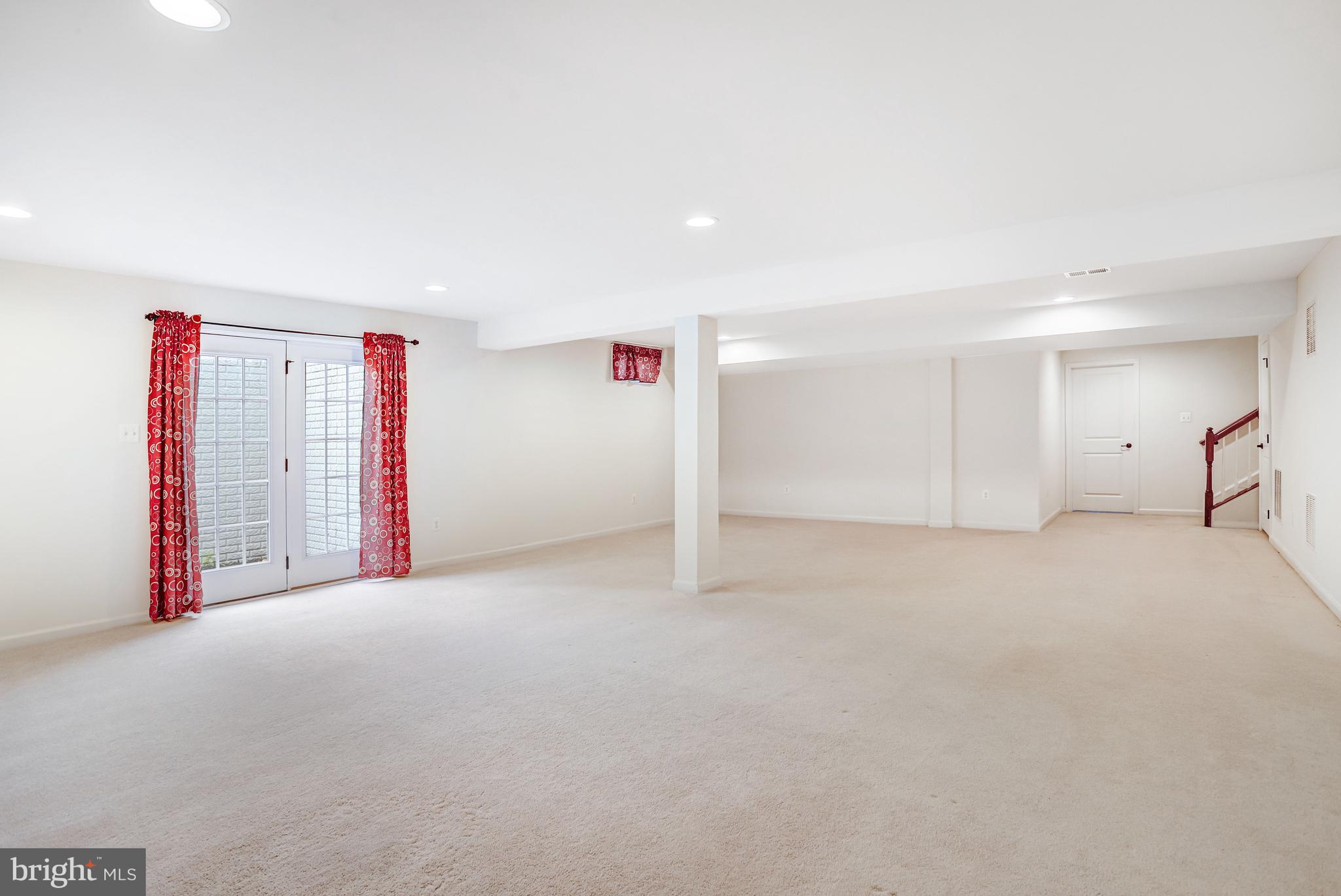 MARBURY - Residential