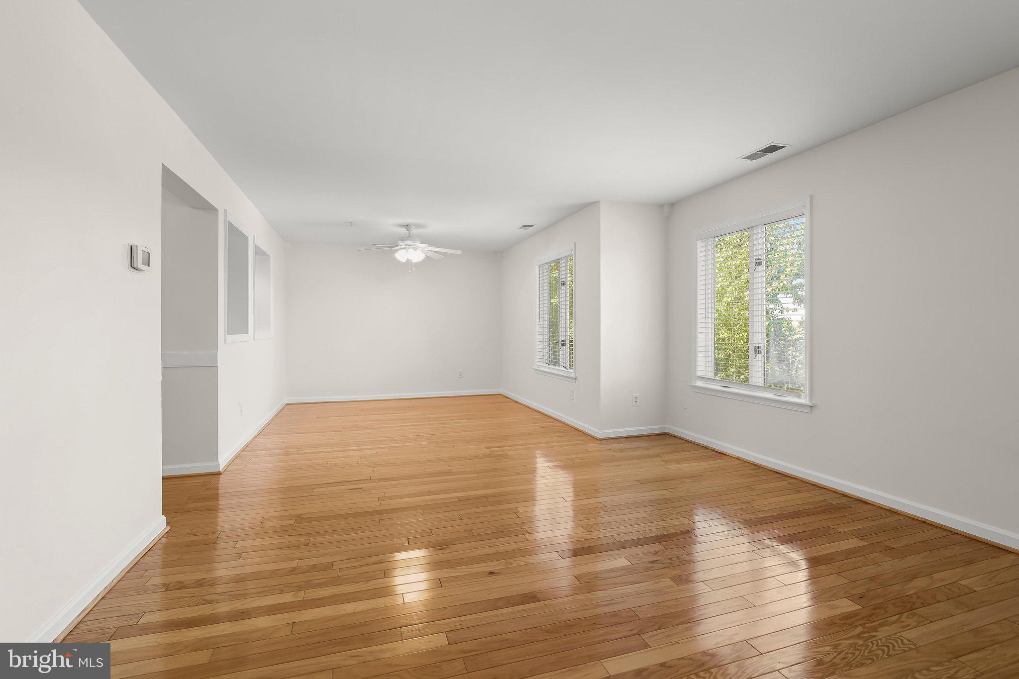 PARRS RIDGE - Residential