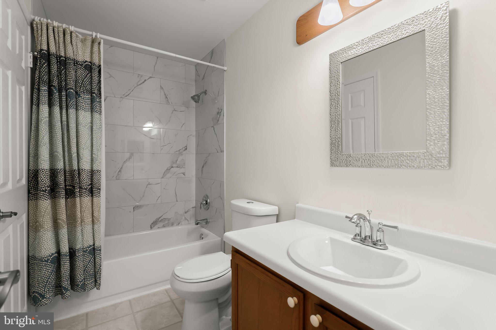 PARRS RIDGE - Residential