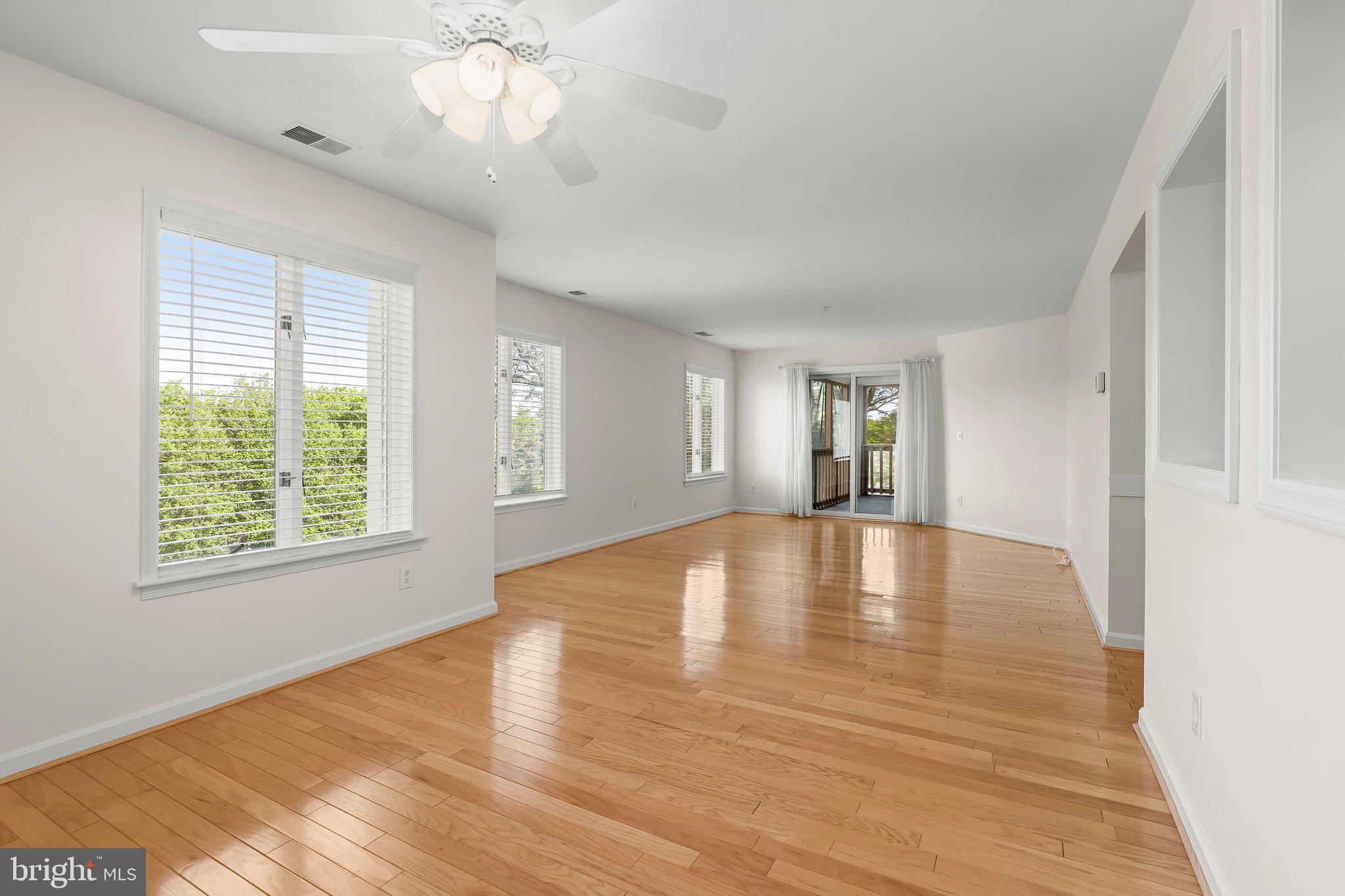 PARRS RIDGE - Residential
