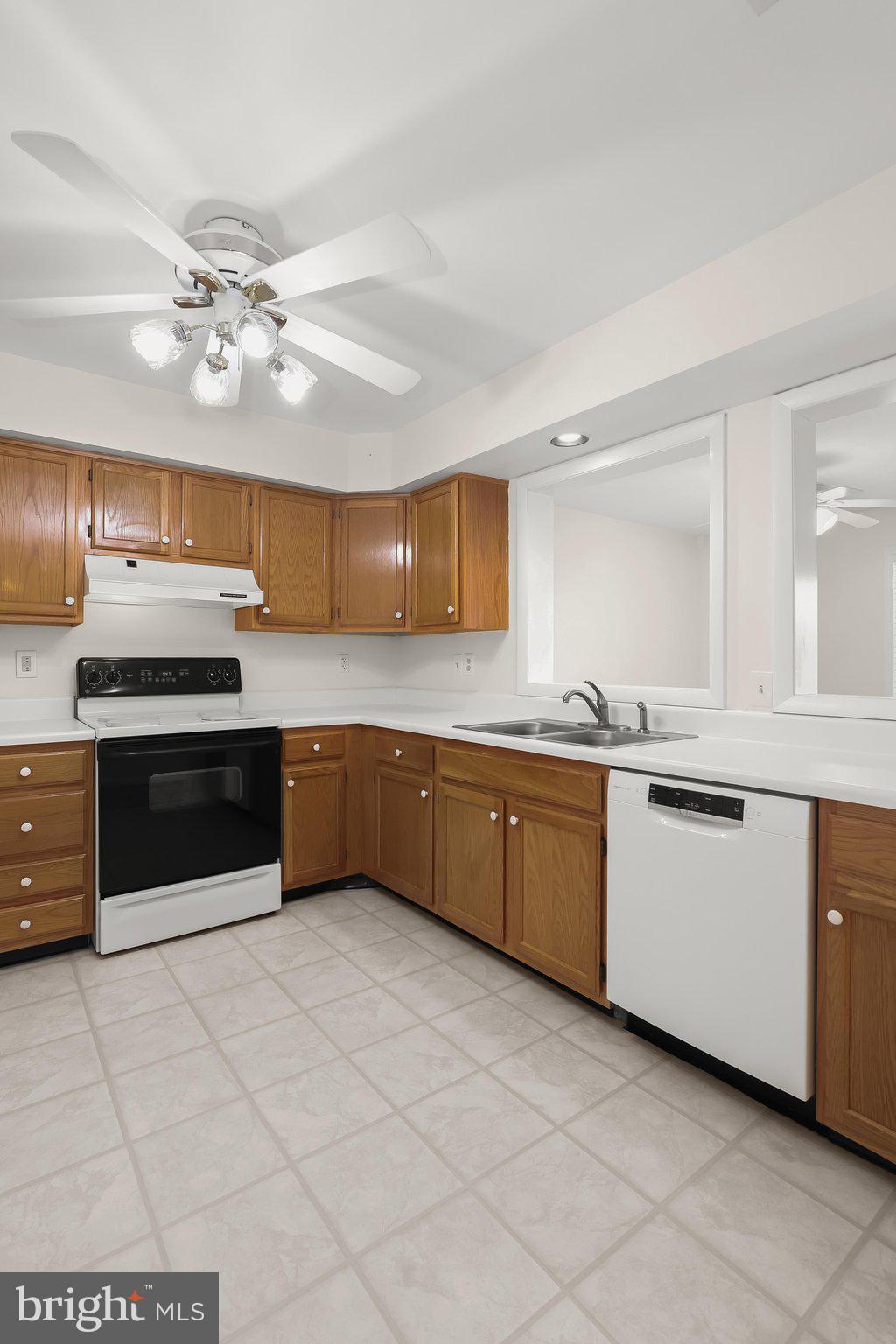 PARRS RIDGE - Residential