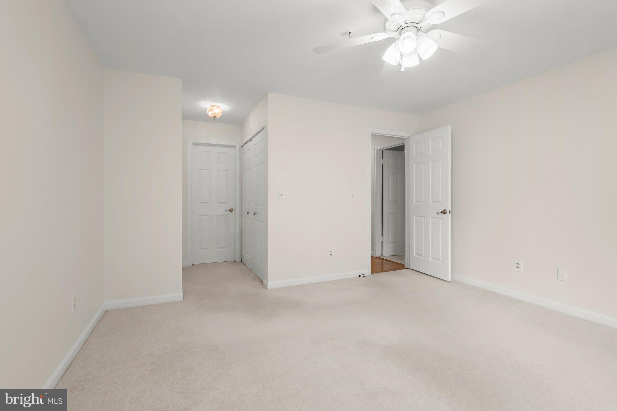PARRS RIDGE - Residential