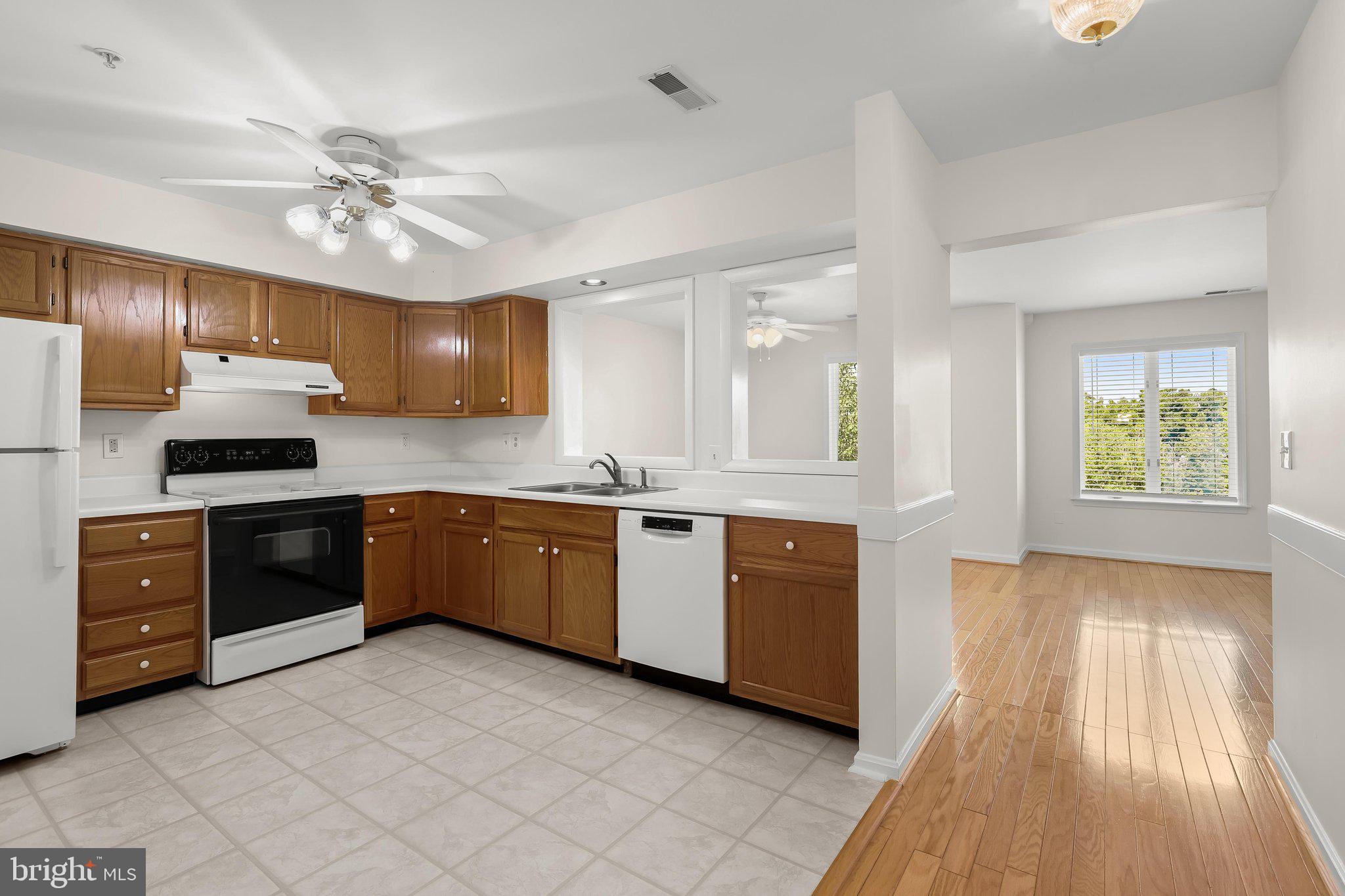 PARRS RIDGE - Residential