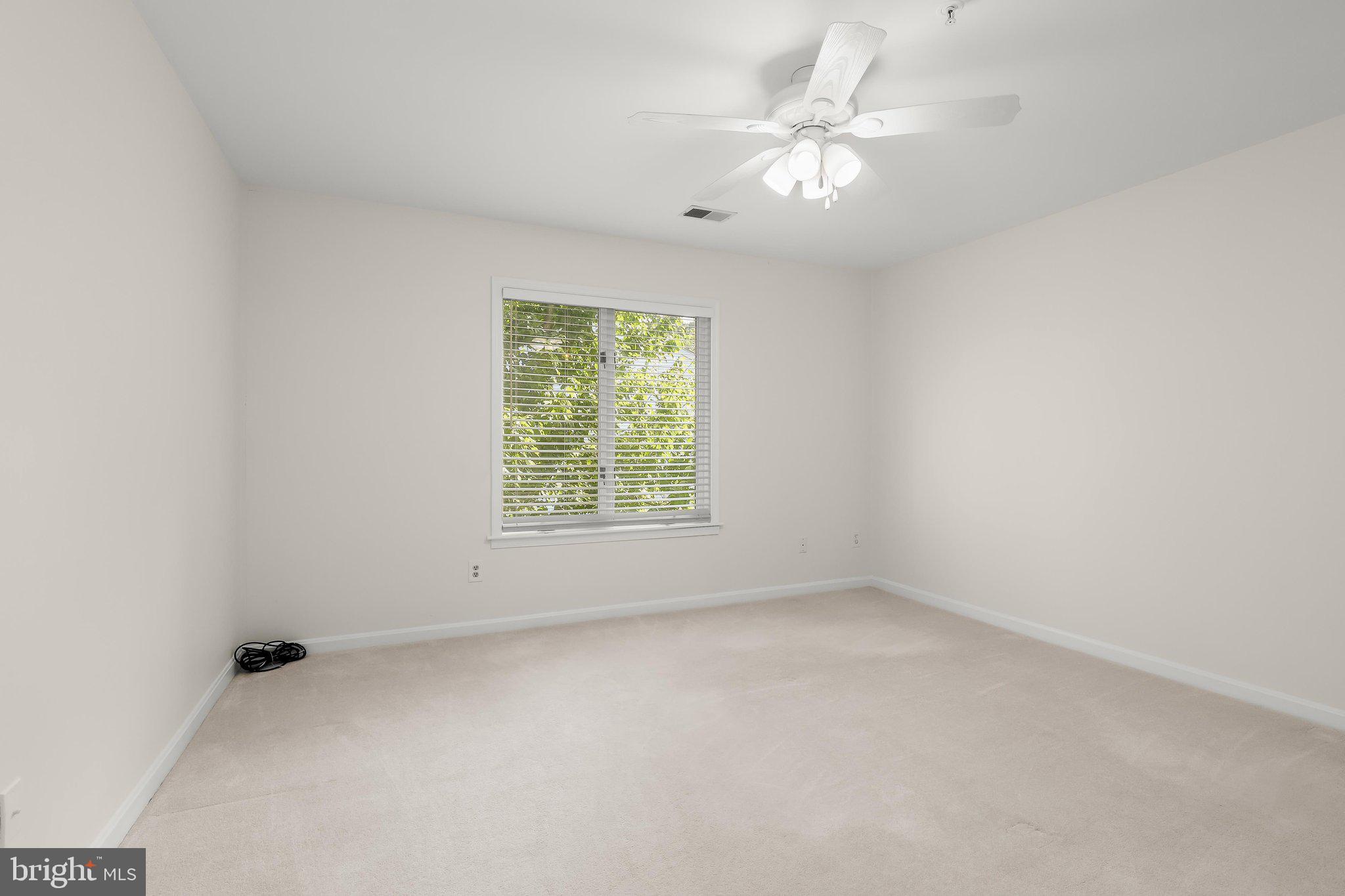 PARRS RIDGE - Residential