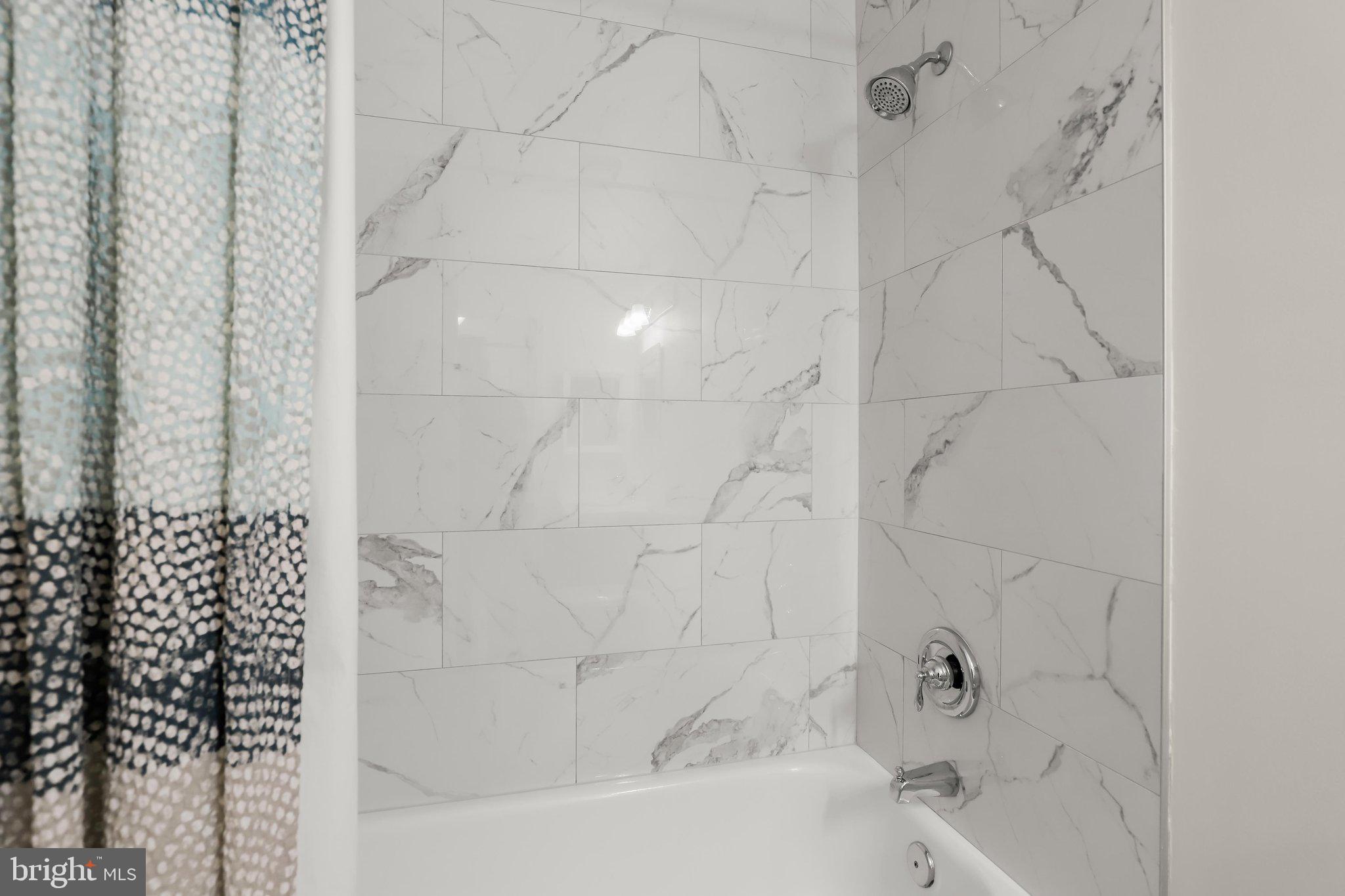 PARRS RIDGE - Residential