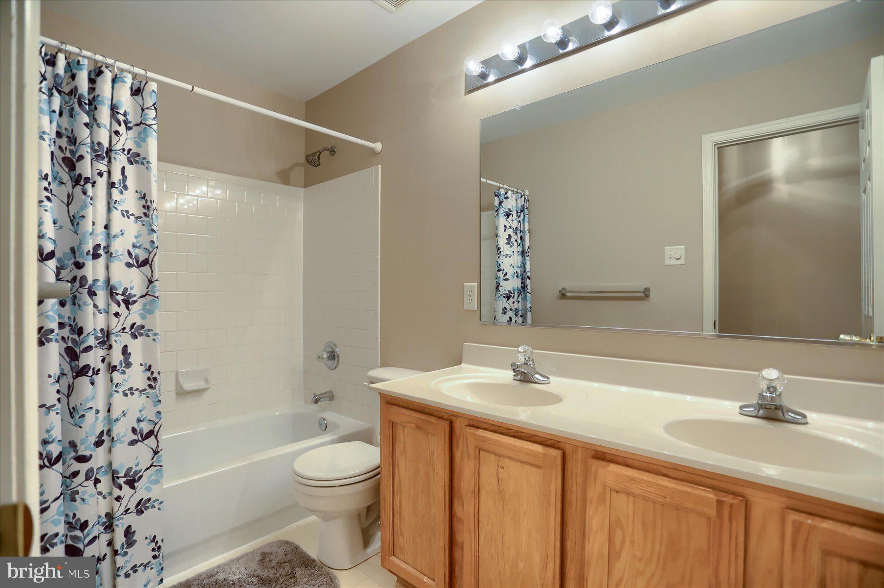 EDEN FARMS - Residential