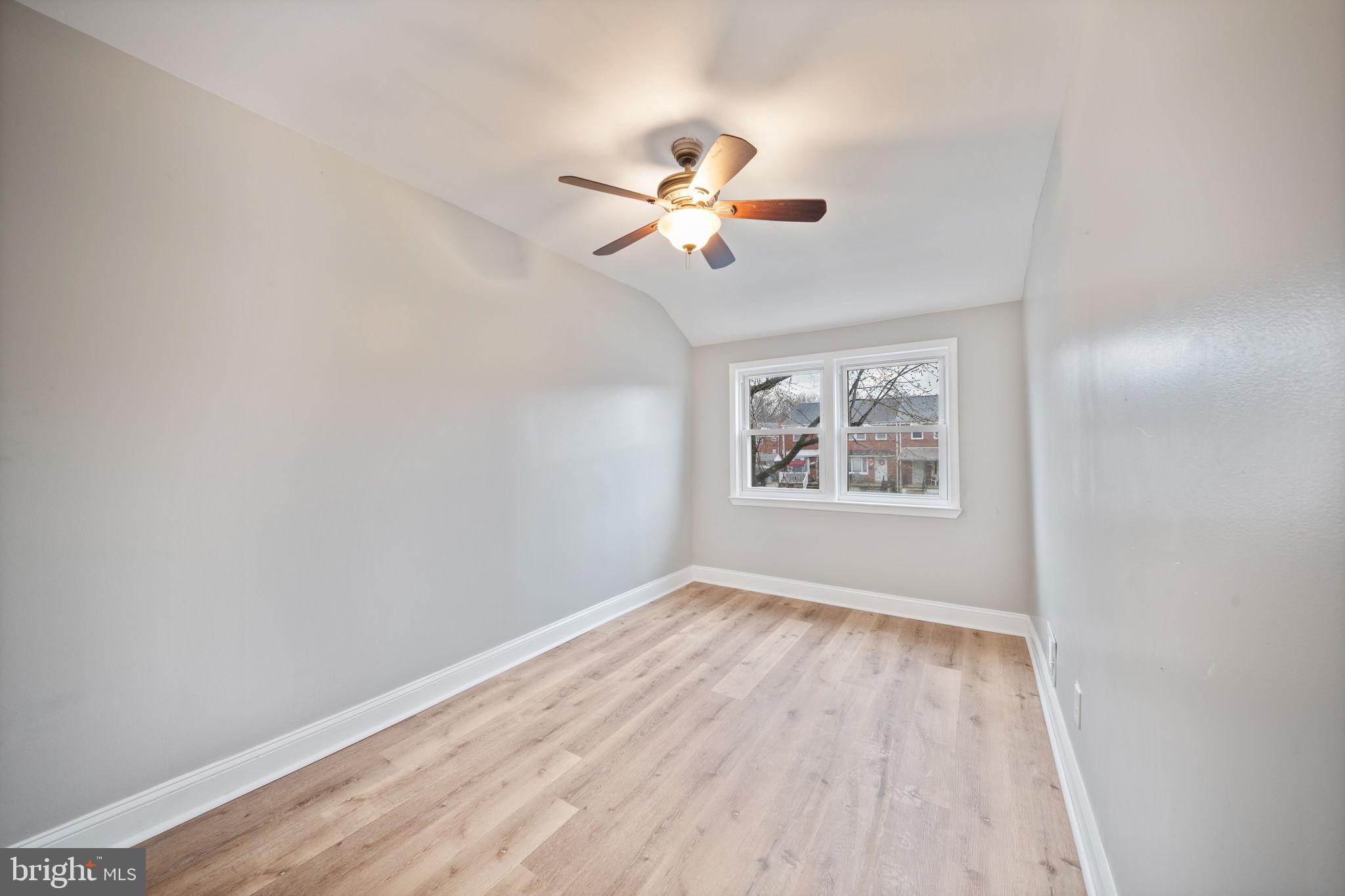 MIDDLESEX - Residential