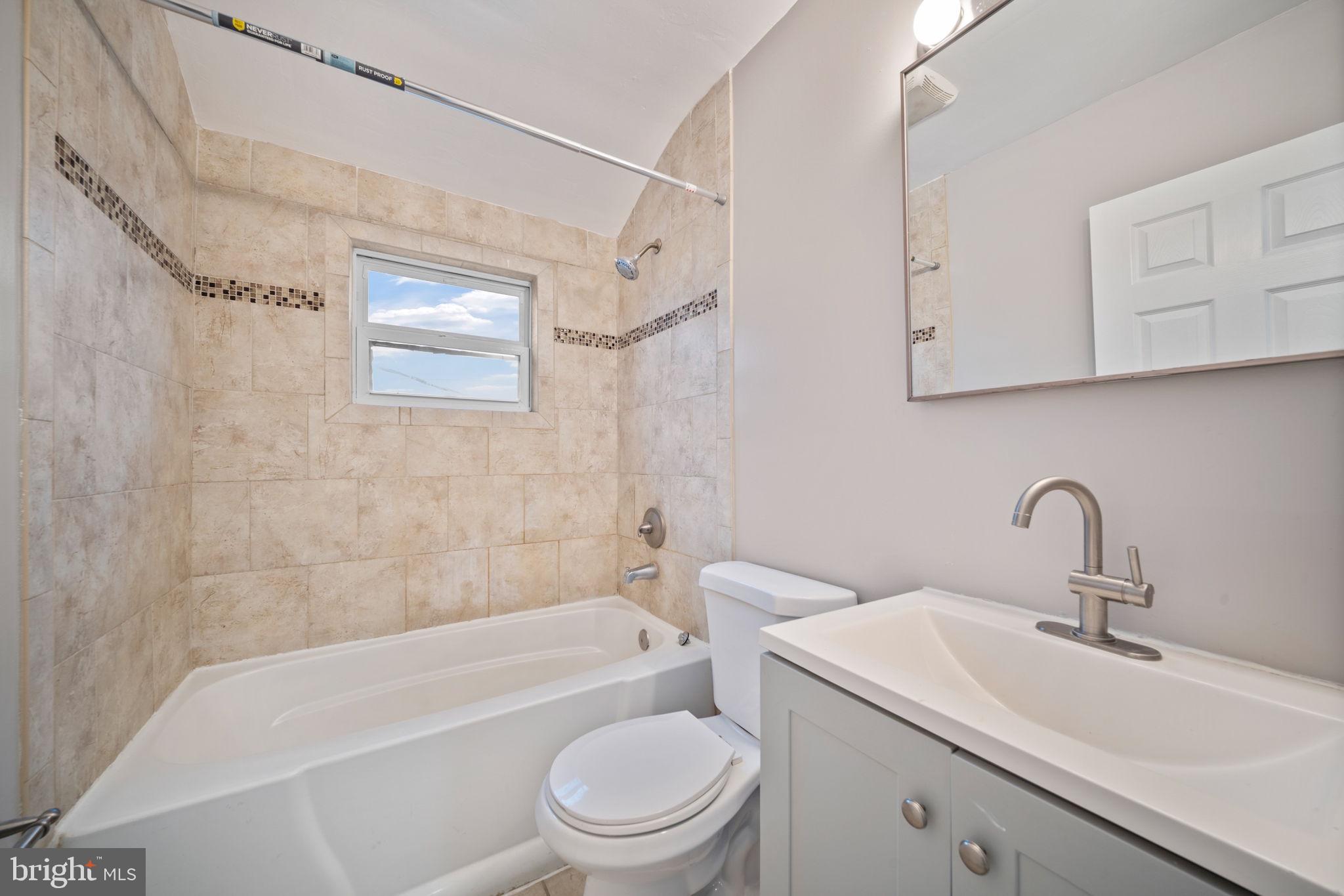 MIDDLESEX - Residential