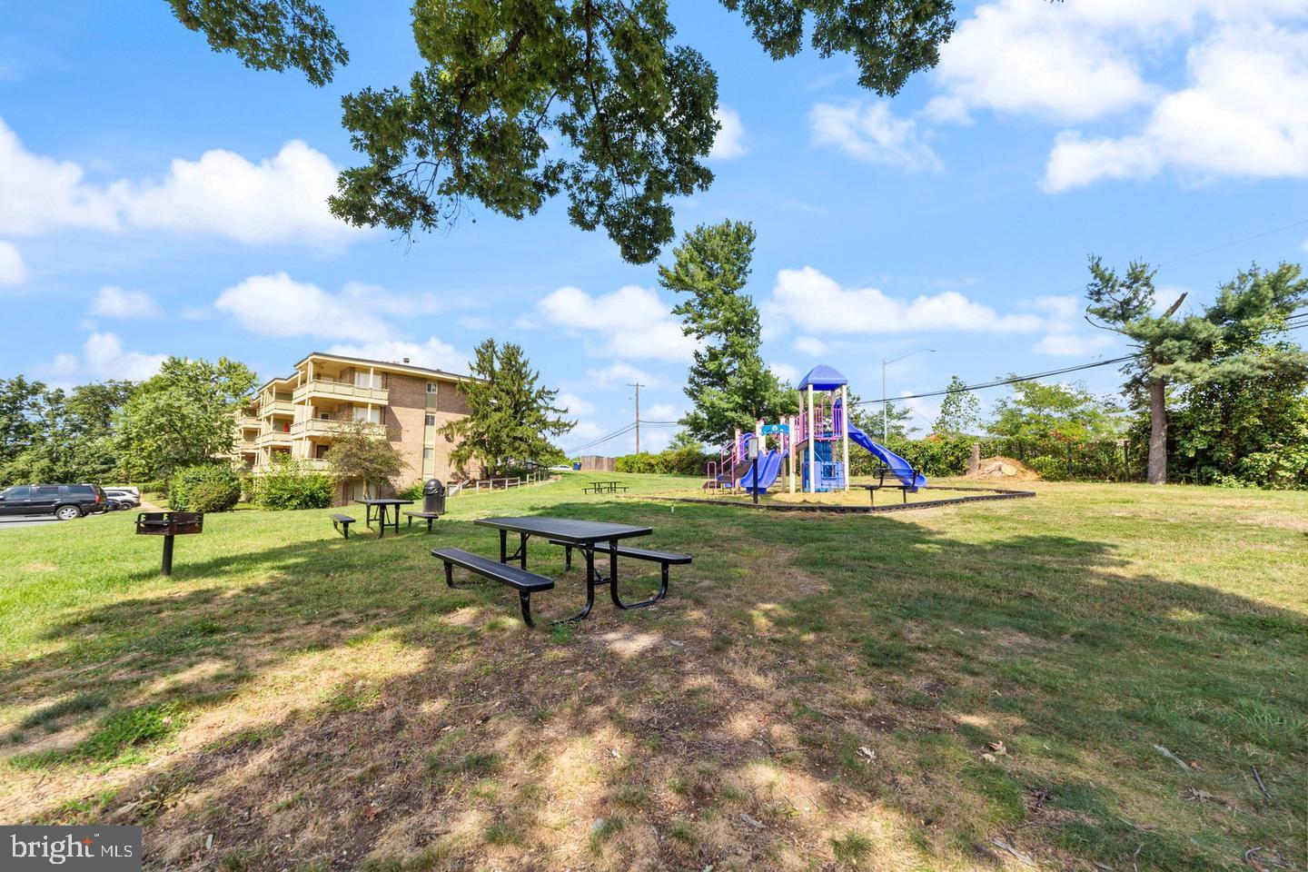 HOLLY HILL CONDOMINIUMS - Residential