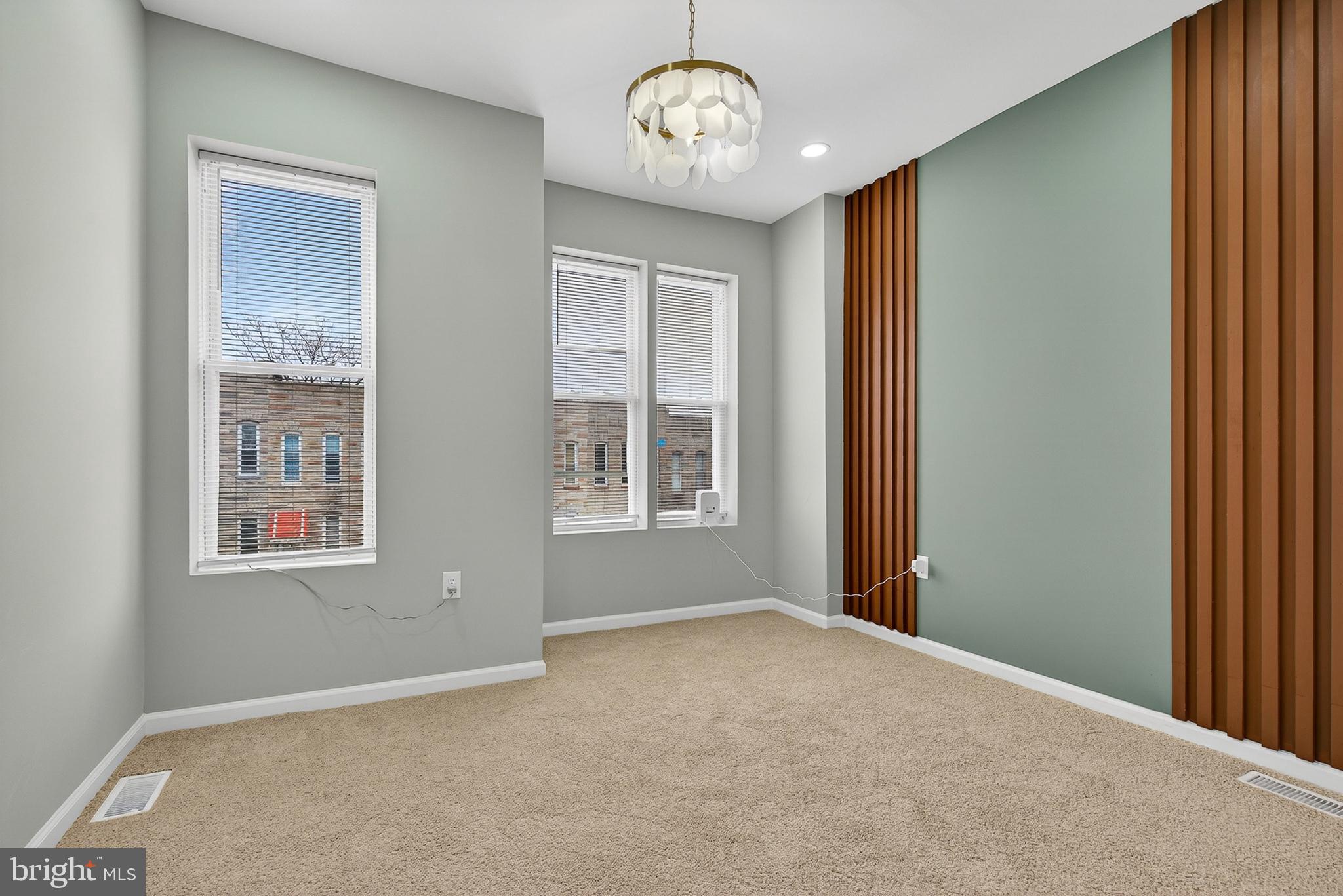 MOUNT CLARE - Residential