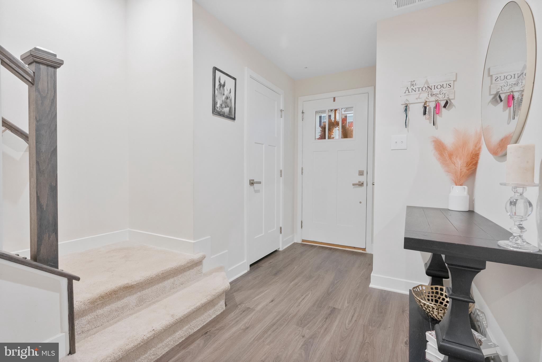 MAPLEVIEW - Residential
