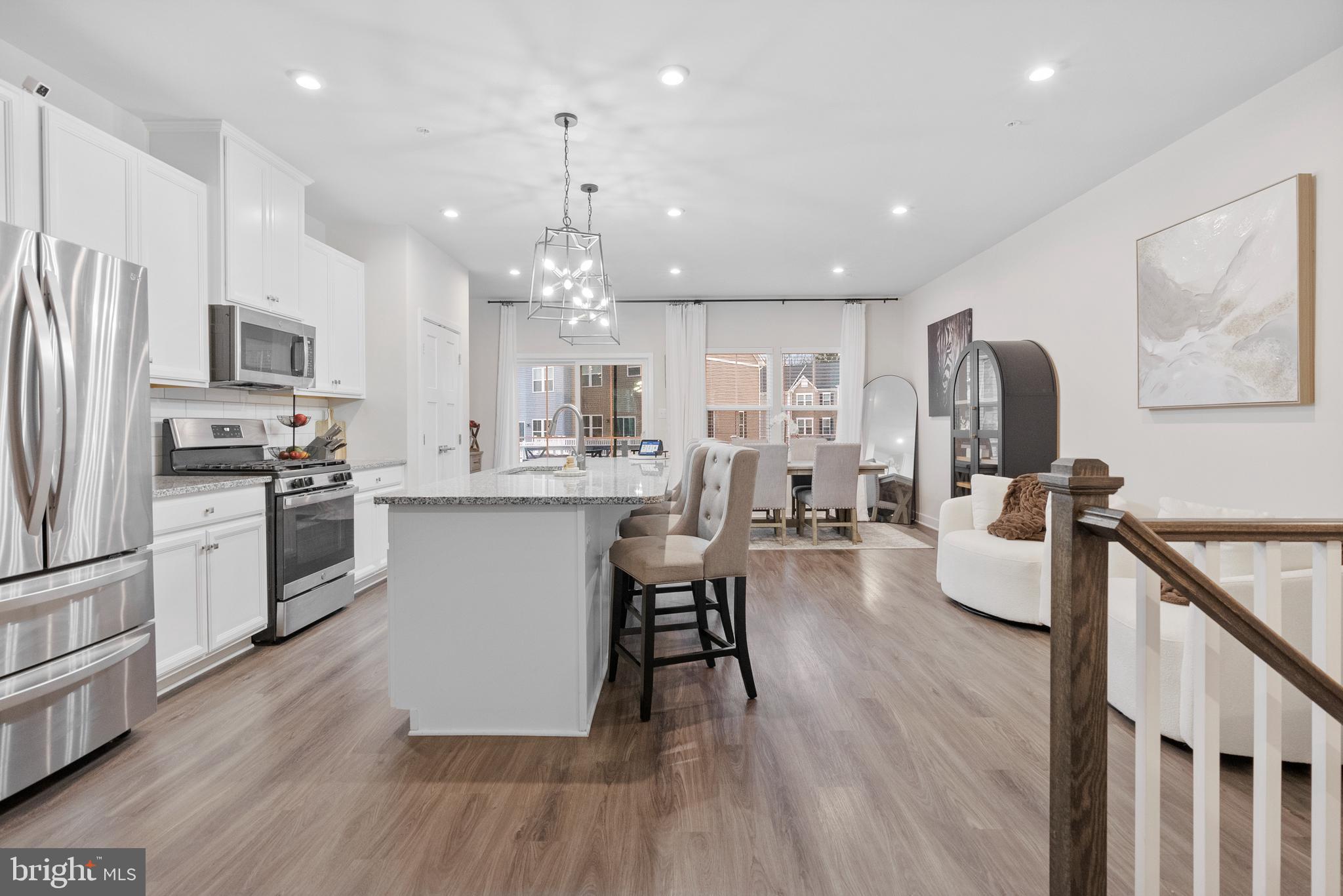 MAPLEVIEW - Residential