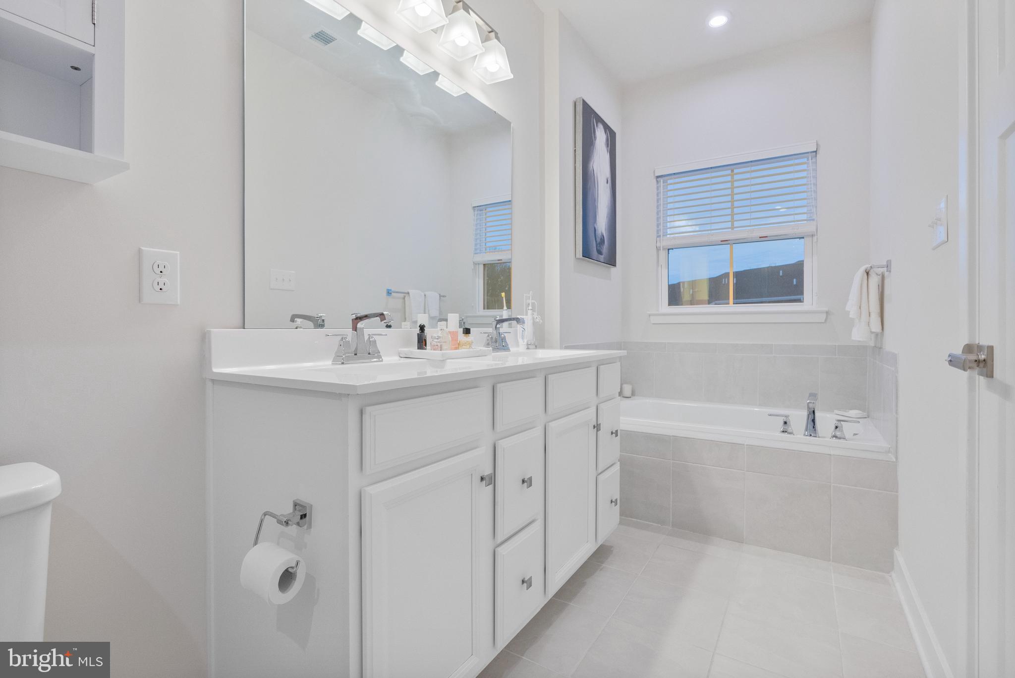 MAPLEVIEW - Residential
