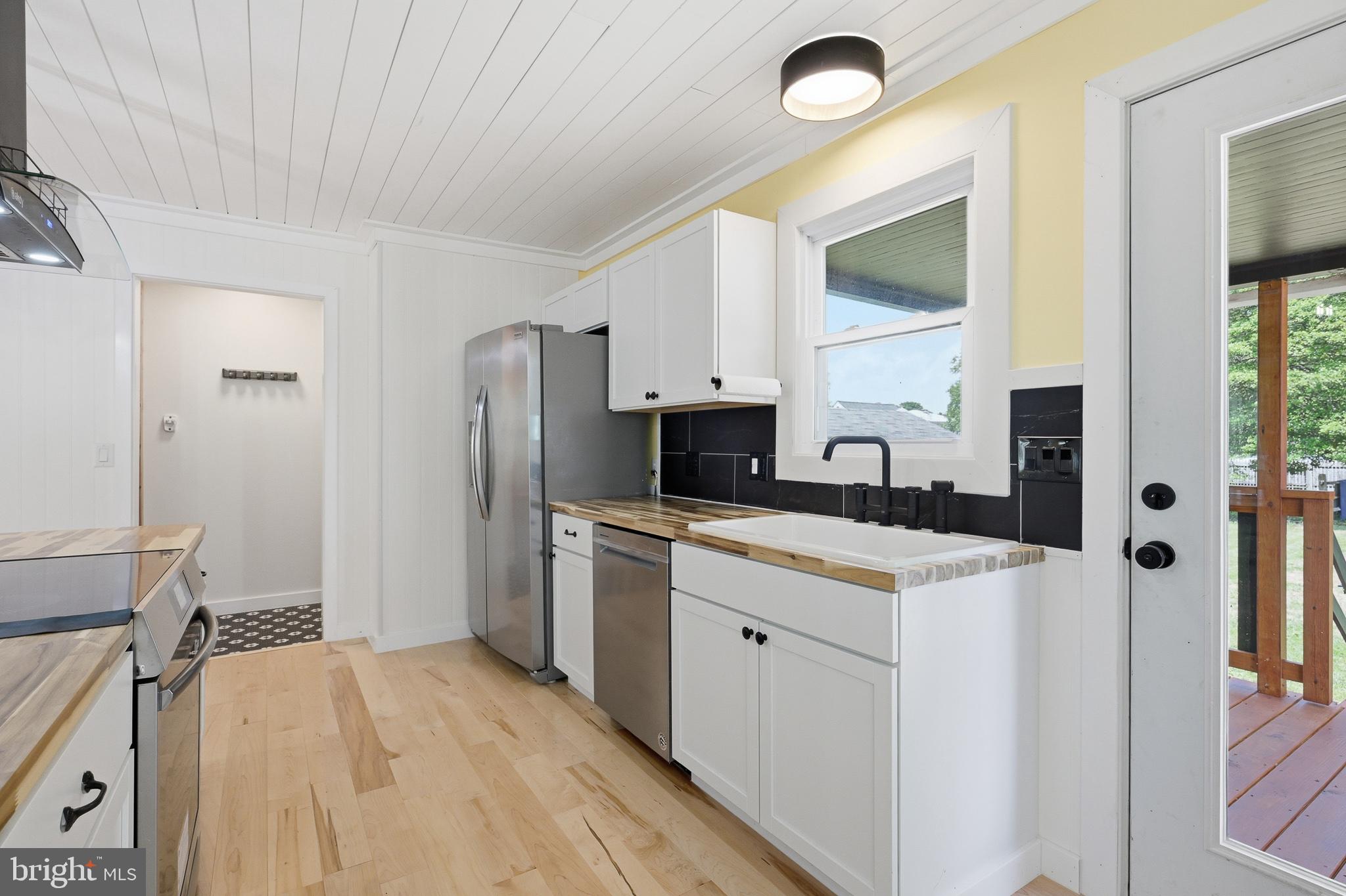 MIDDLETOWN - Residential