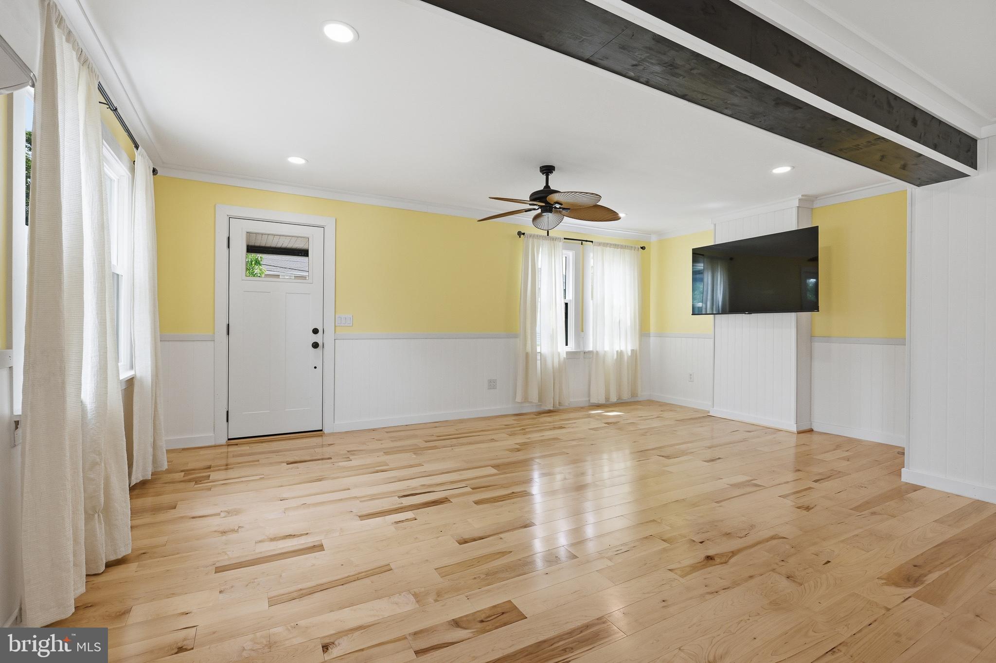 MIDDLETOWN - Residential
