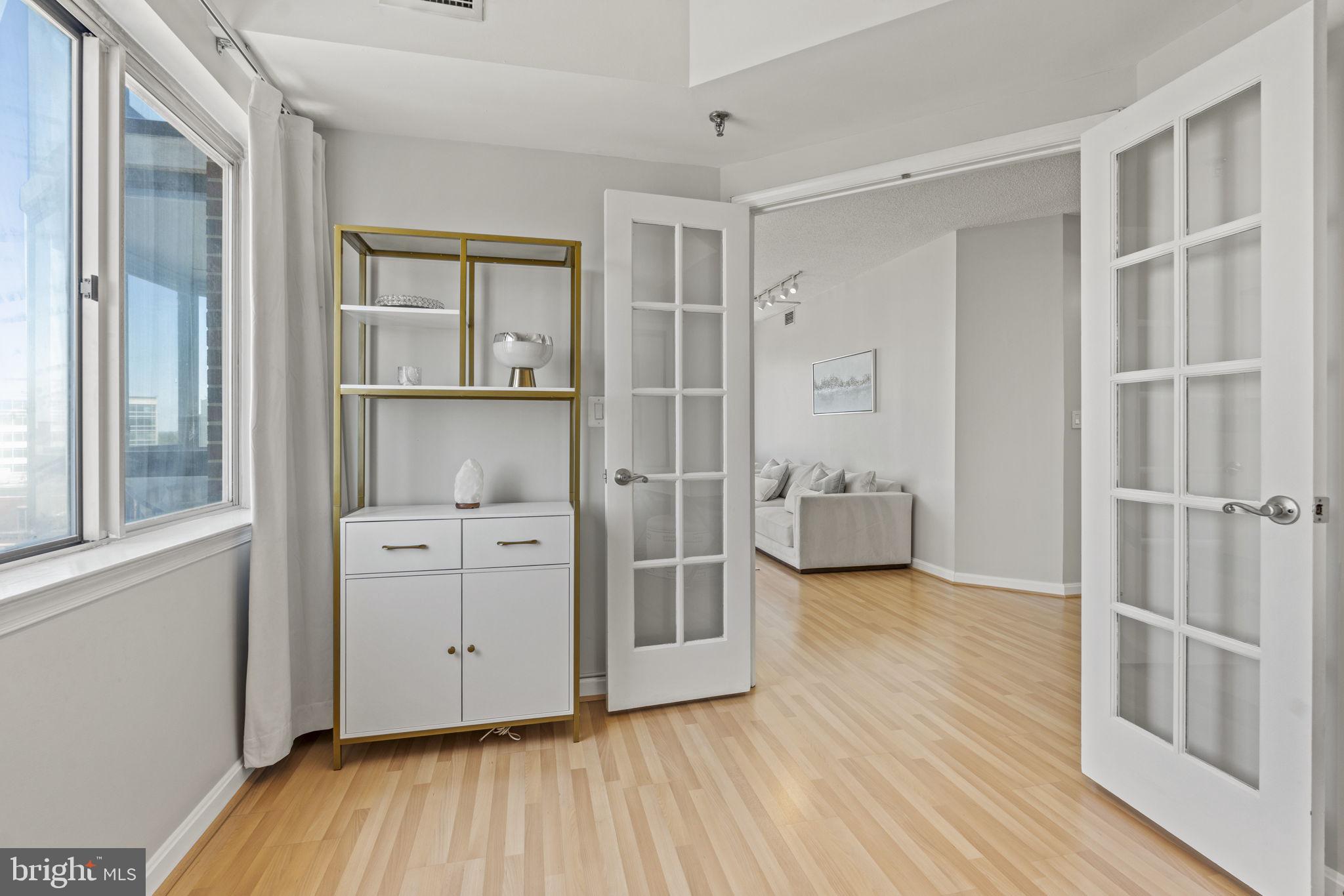 THE VICTORIA CODM - Residential