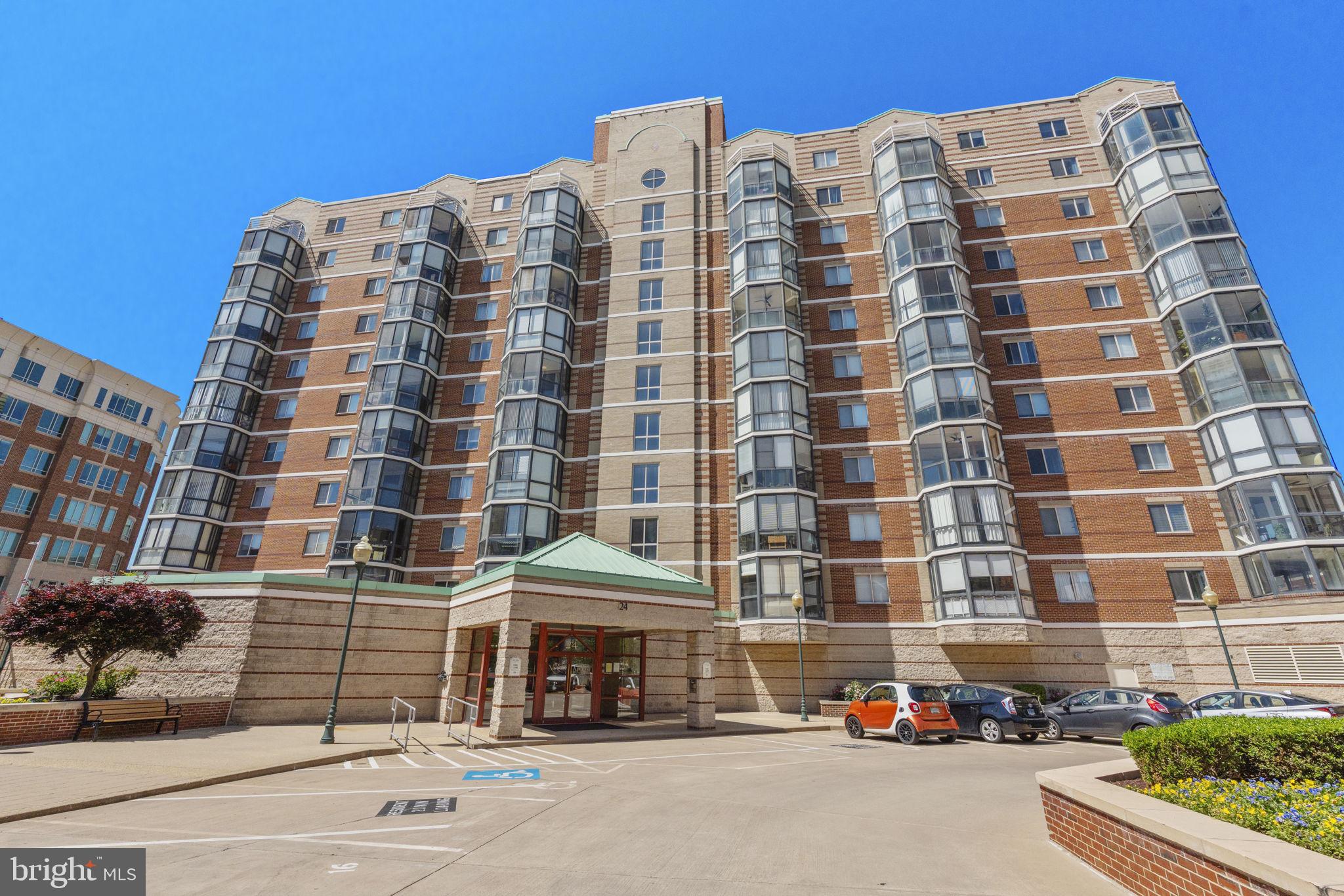 THE VICTORIA CODM - Residential