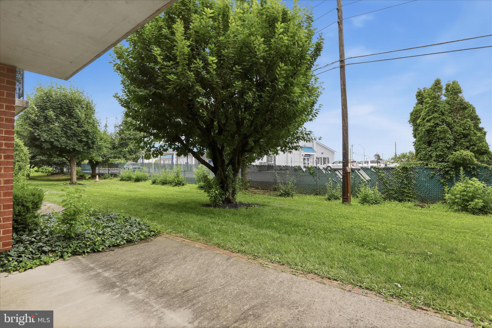 EDGEWOOD CONDOMMINIUMS - Residential