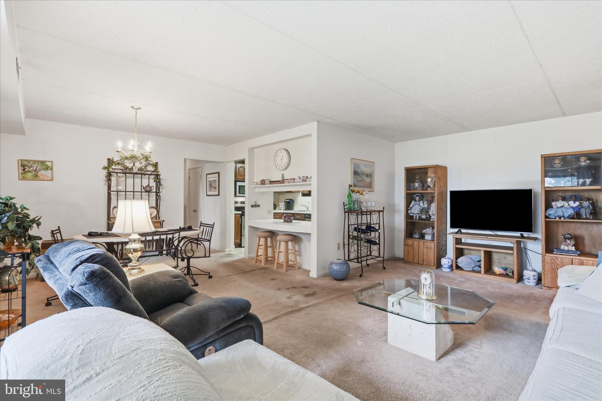 EDGEWOOD CONDOMMINIUMS - Residential