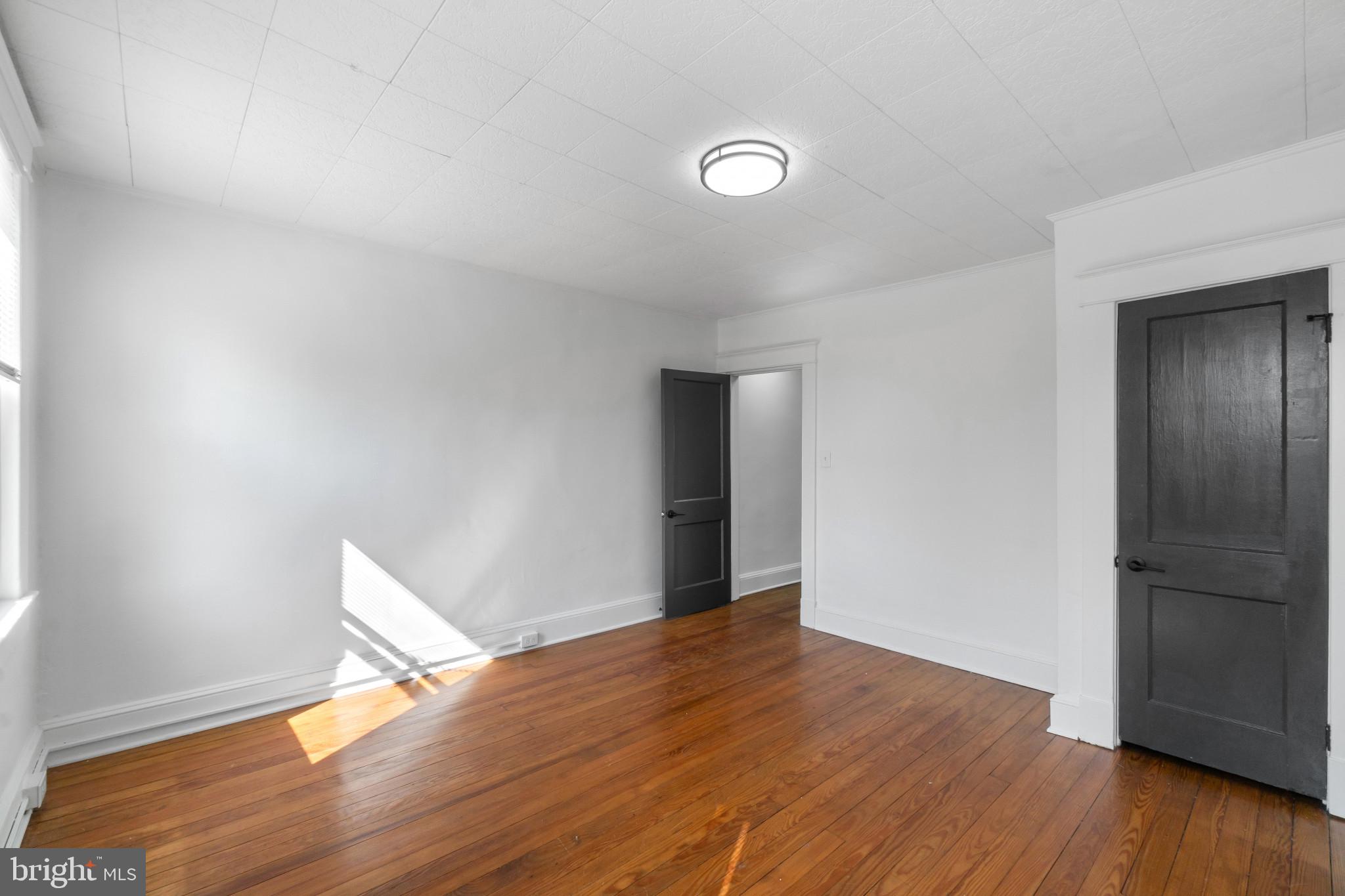BROOKLYN - Residential