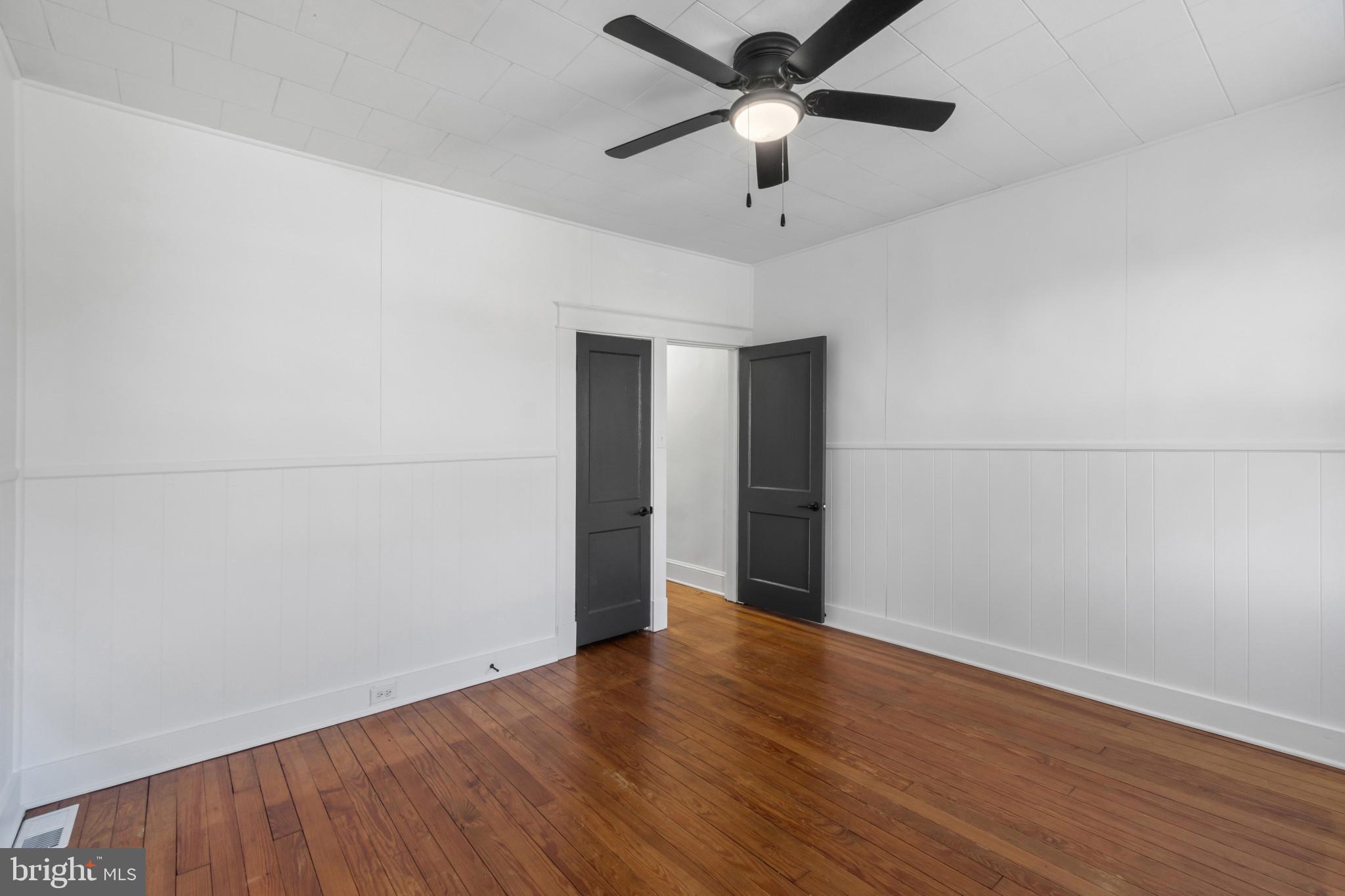 BROOKLYN - Residential
