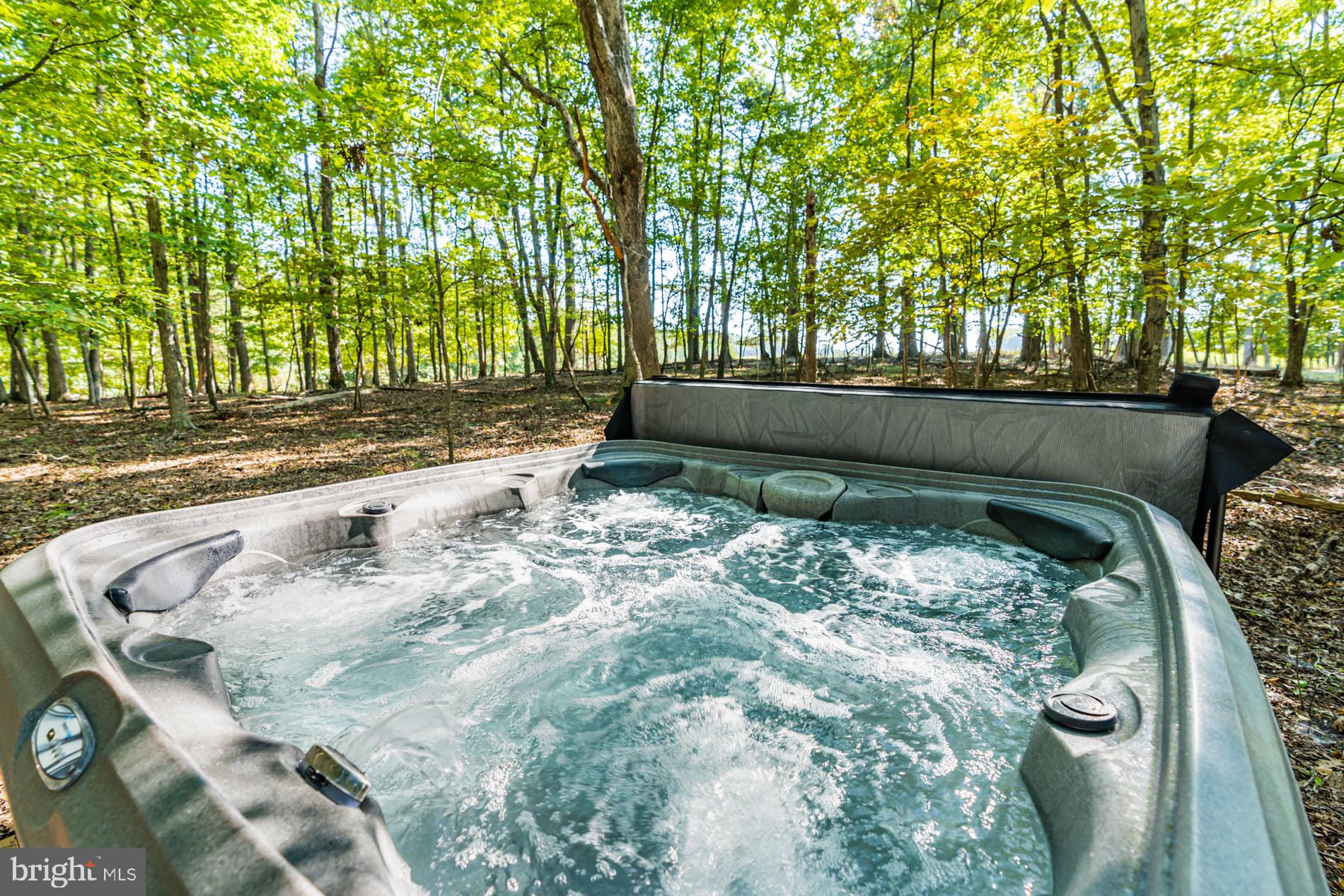 SLEEPY CREEK FARMS - Residential