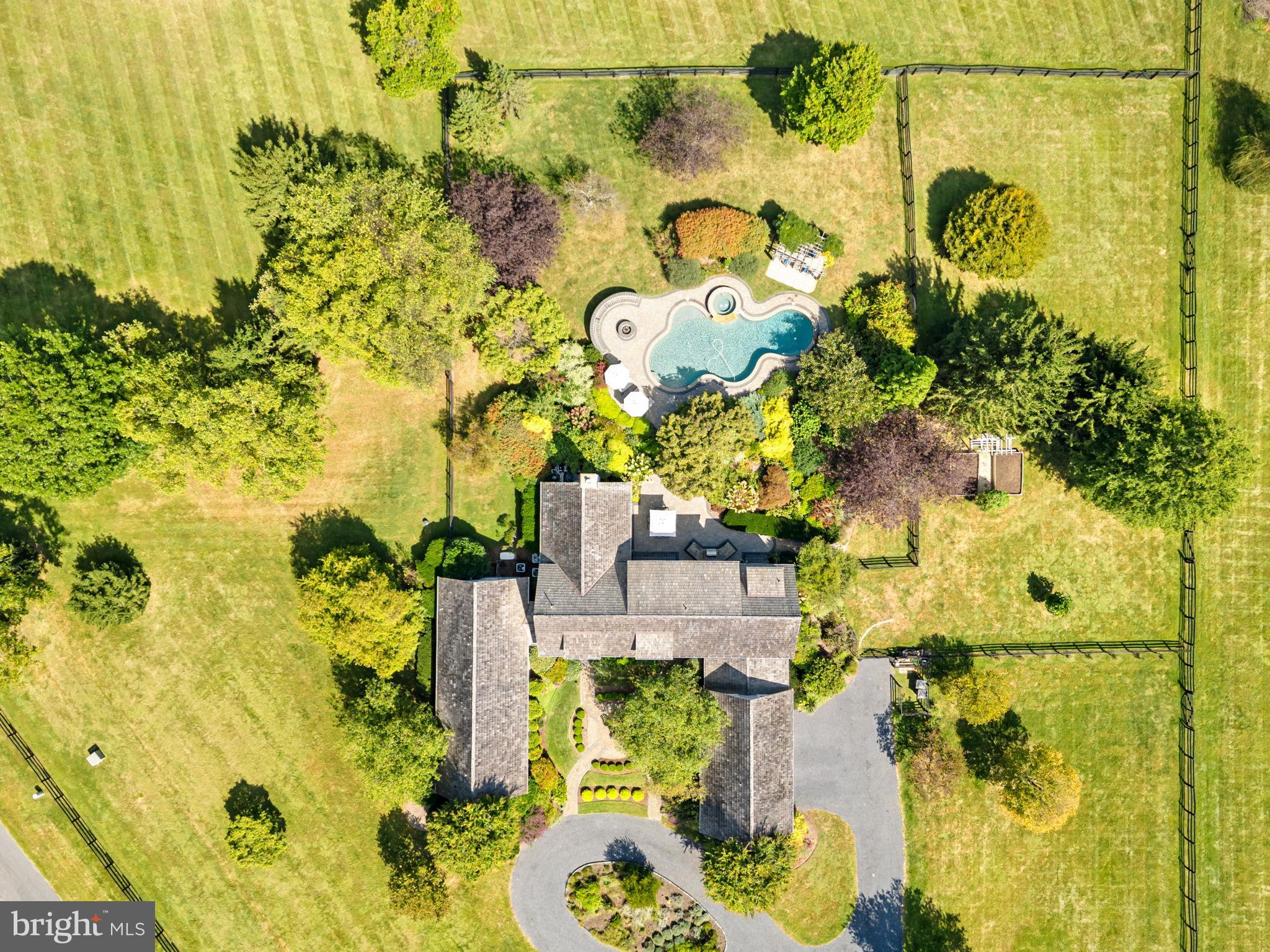 ATOKA CHASE - Residential