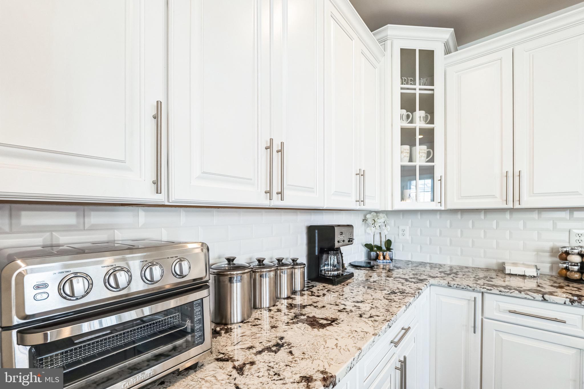MARLBORO RIDGE - Residential