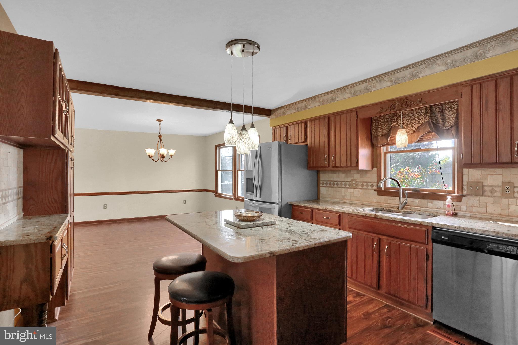 LAUREL HILLS - Residential