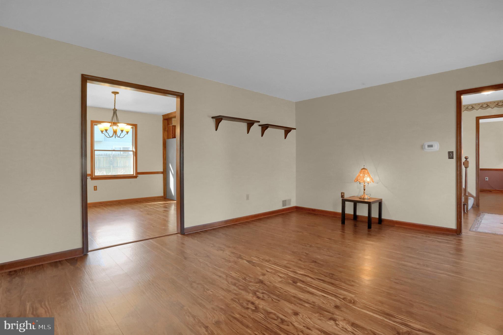 LAUREL HILLS - Residential