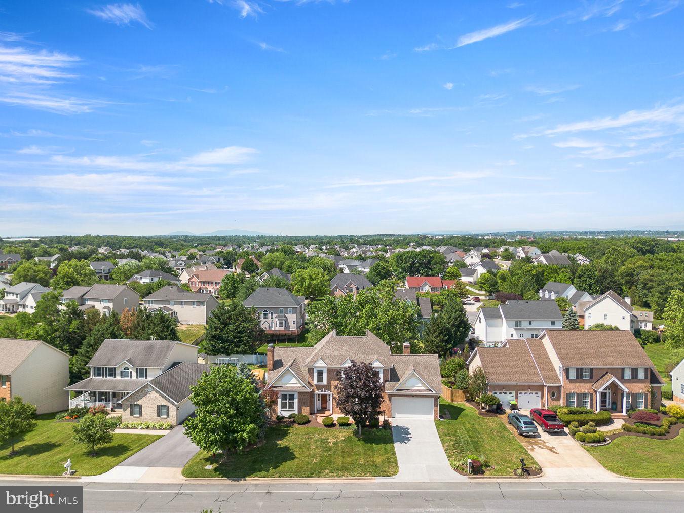 OAKDALE CROSSING - Residential