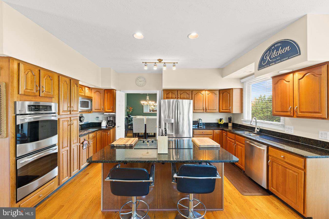 OAKDALE CROSSING - Residential