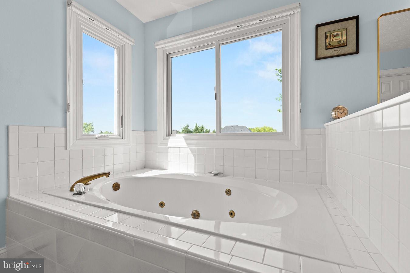 OAKDALE CROSSING - Residential