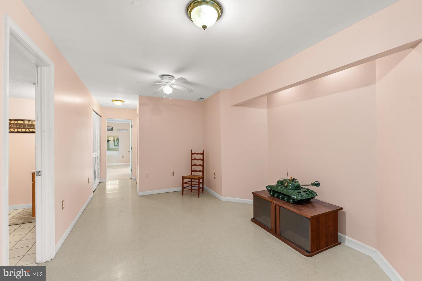 OAKDALE CROSSING - Residential