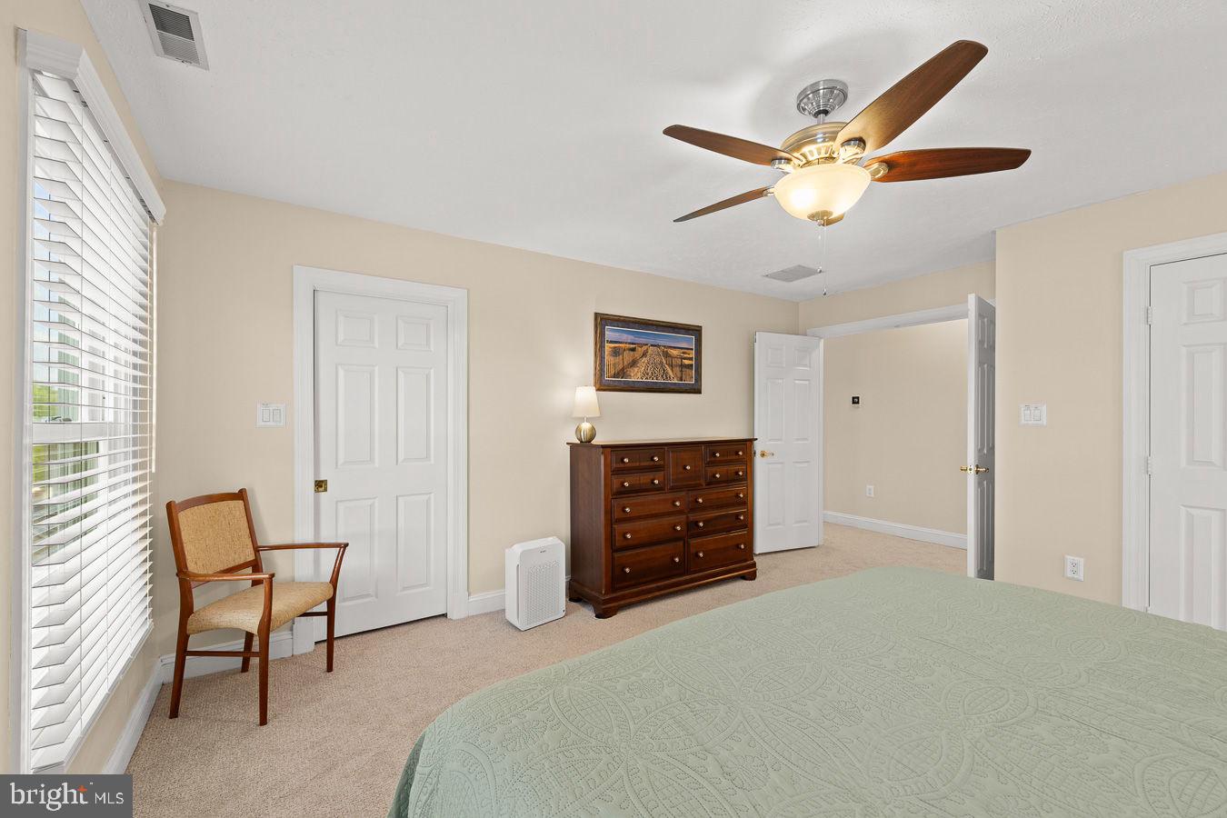 OAKDALE CROSSING - Residential
