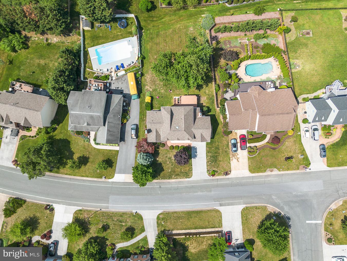 OAKDALE CROSSING - Residential