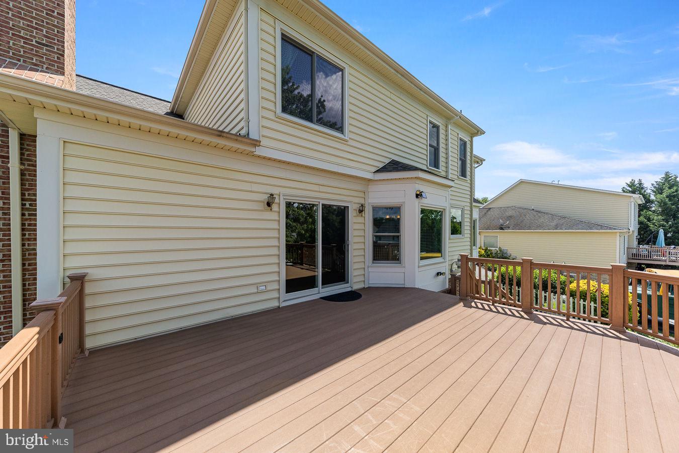 OAKDALE CROSSING - Residential