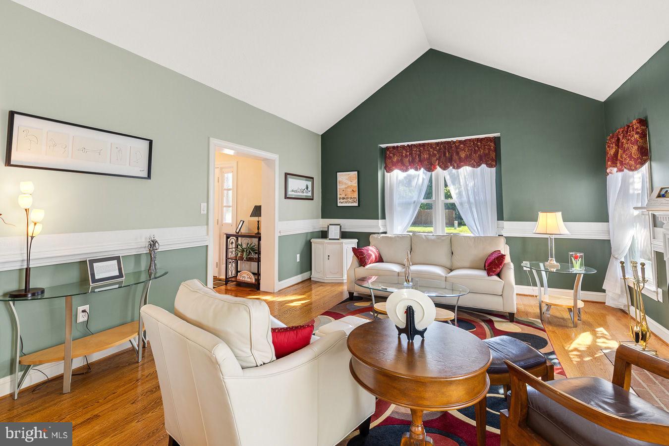 OAKDALE CROSSING - Residential