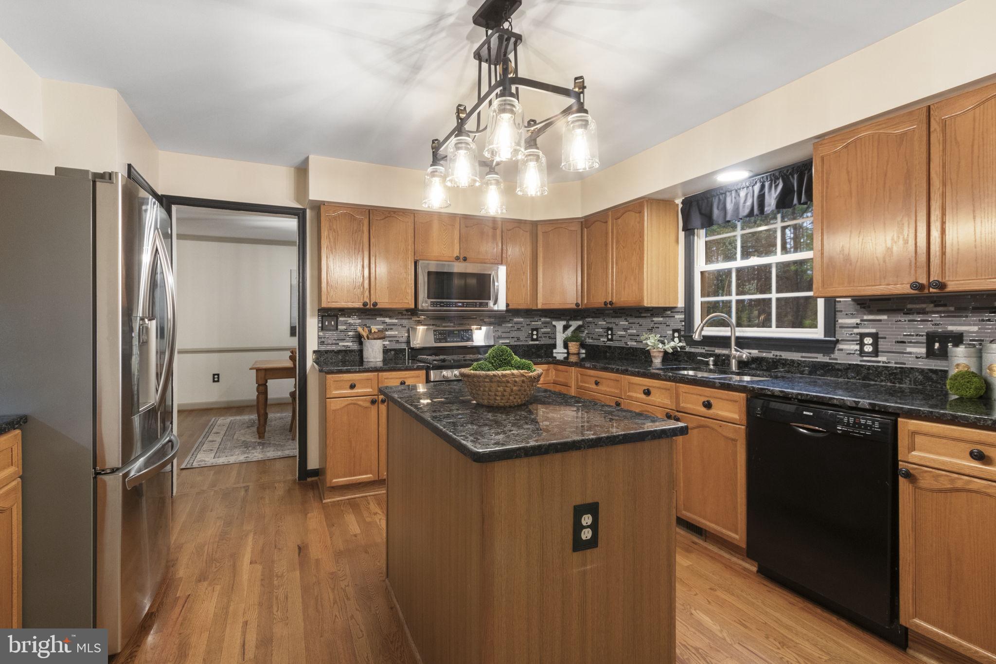 FOX POINT - Residential