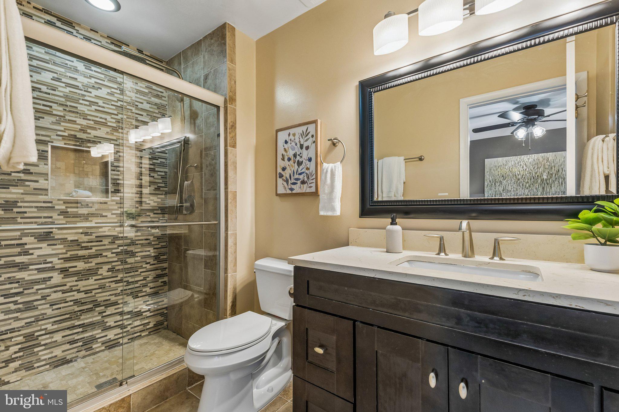 SUGARLAND RUN - Residential