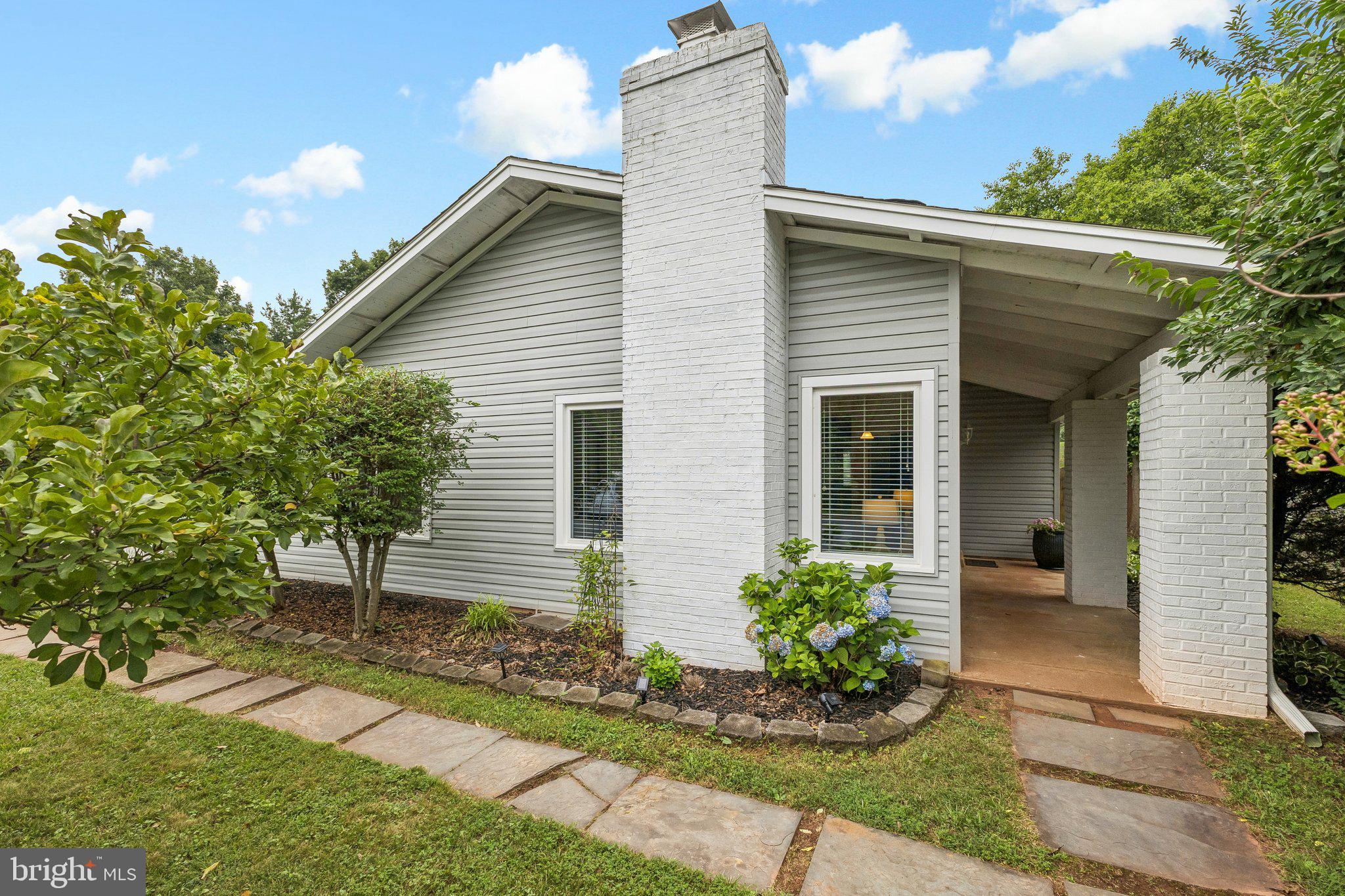 SUGARLAND RUN - Residential